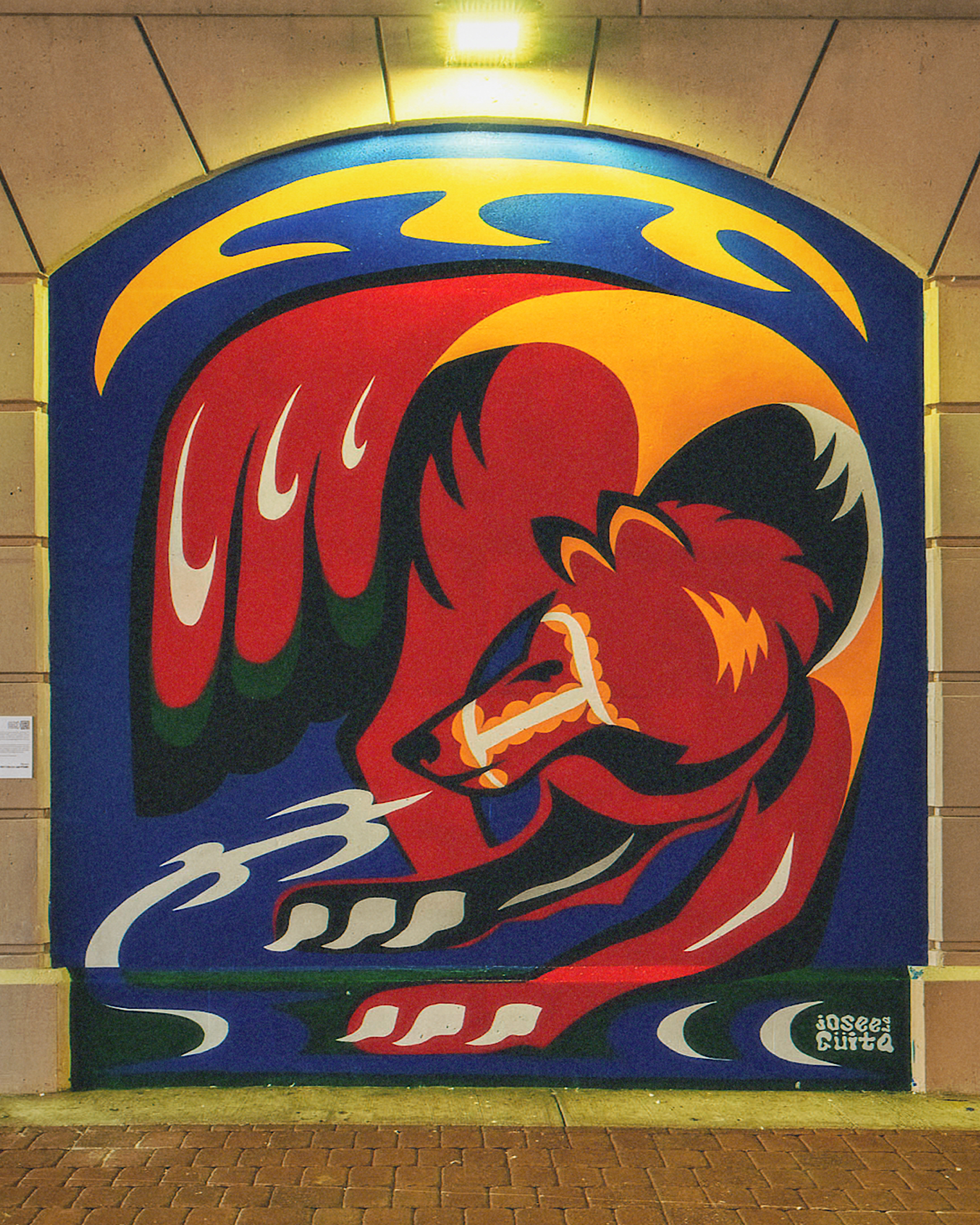 gray wolf mural by la güita