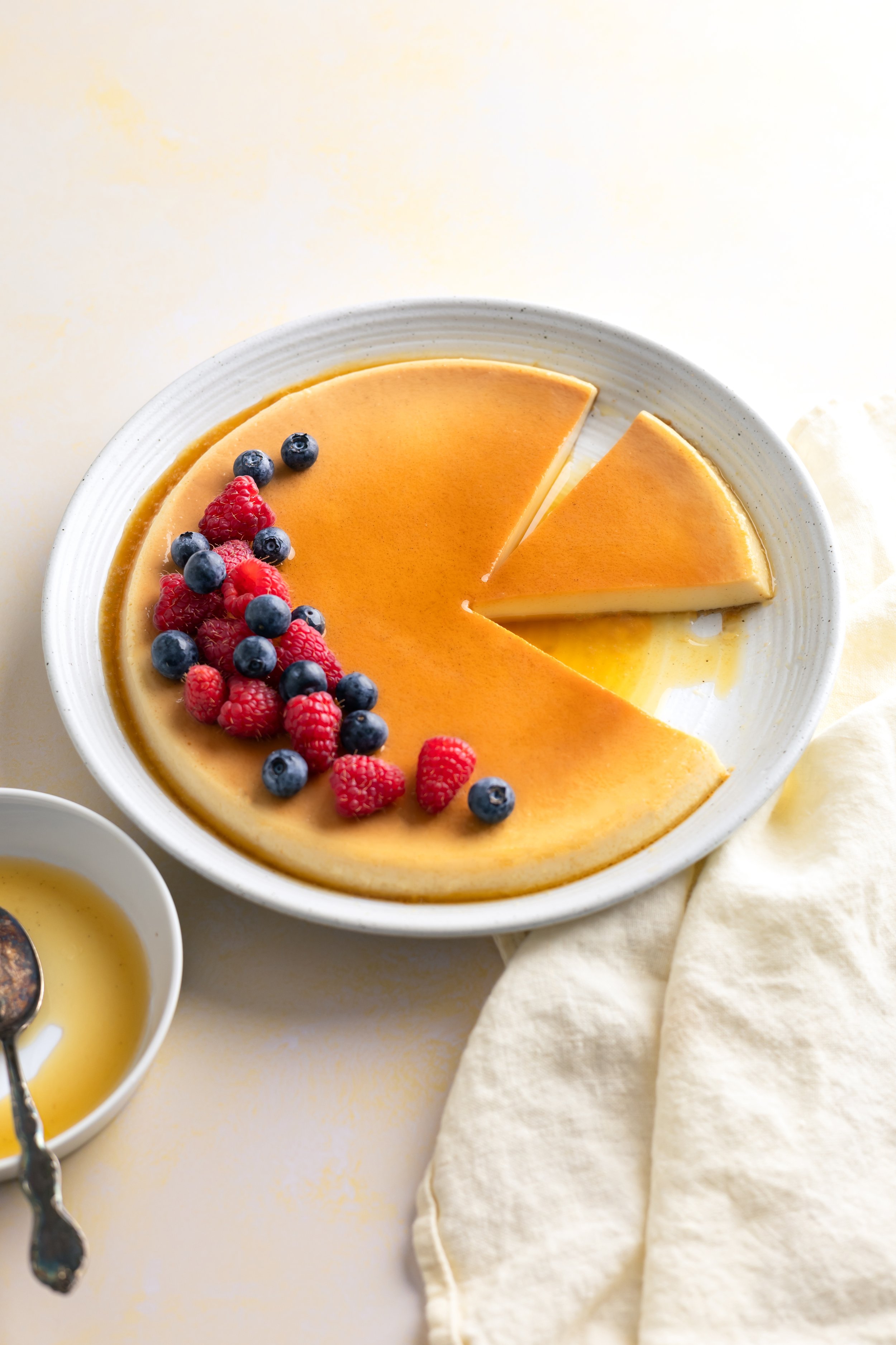 Kentucky-Living---May-2026---Flan-de-Leche-1.jpg