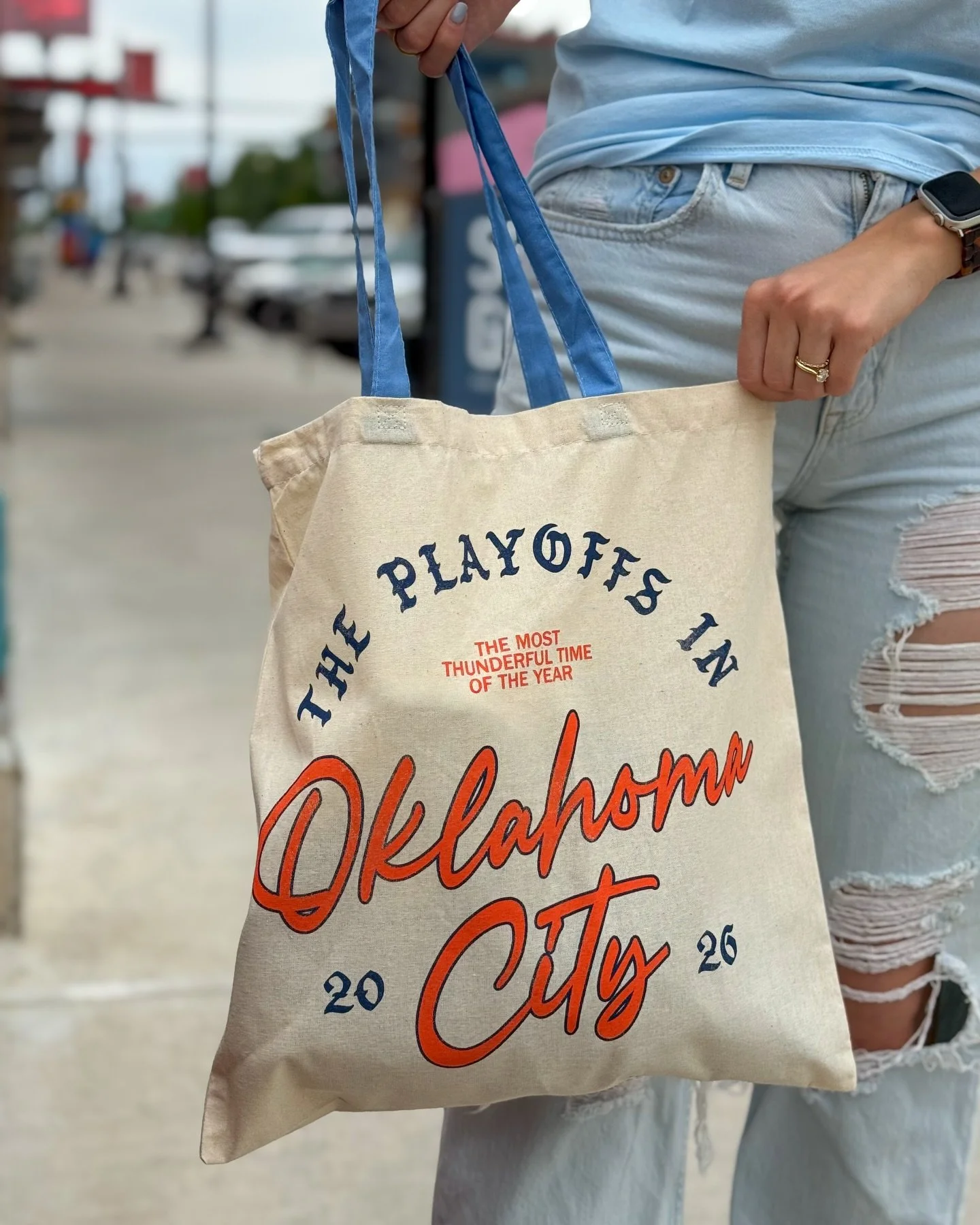 IT&rsquo;S GAME 3 DAY! Stop by the shop on the way to your watch party and get a FREE THUNDER TOTE with a $100 purchase!⚡️ 

* Purchase must include a minimum of one Thunder product. One tote per transaction. While supplies last! *