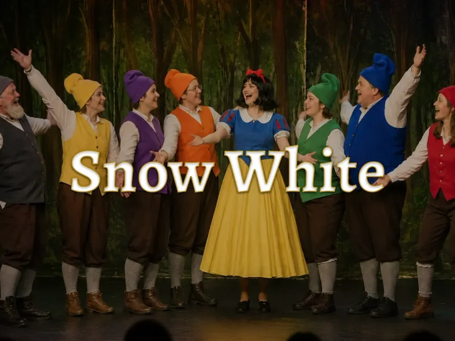 Snow White Pantomime Script