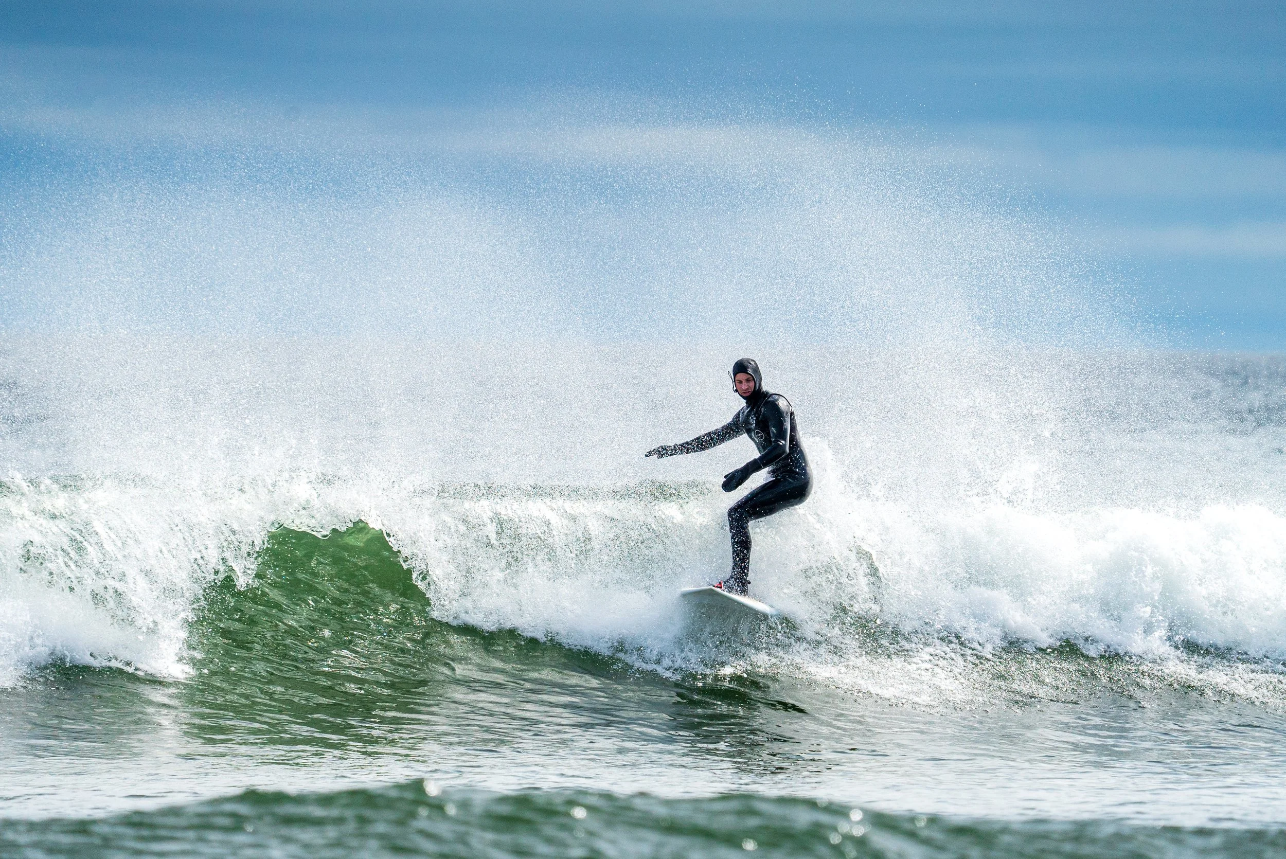Belle journée de surf sur la Côte-Nord