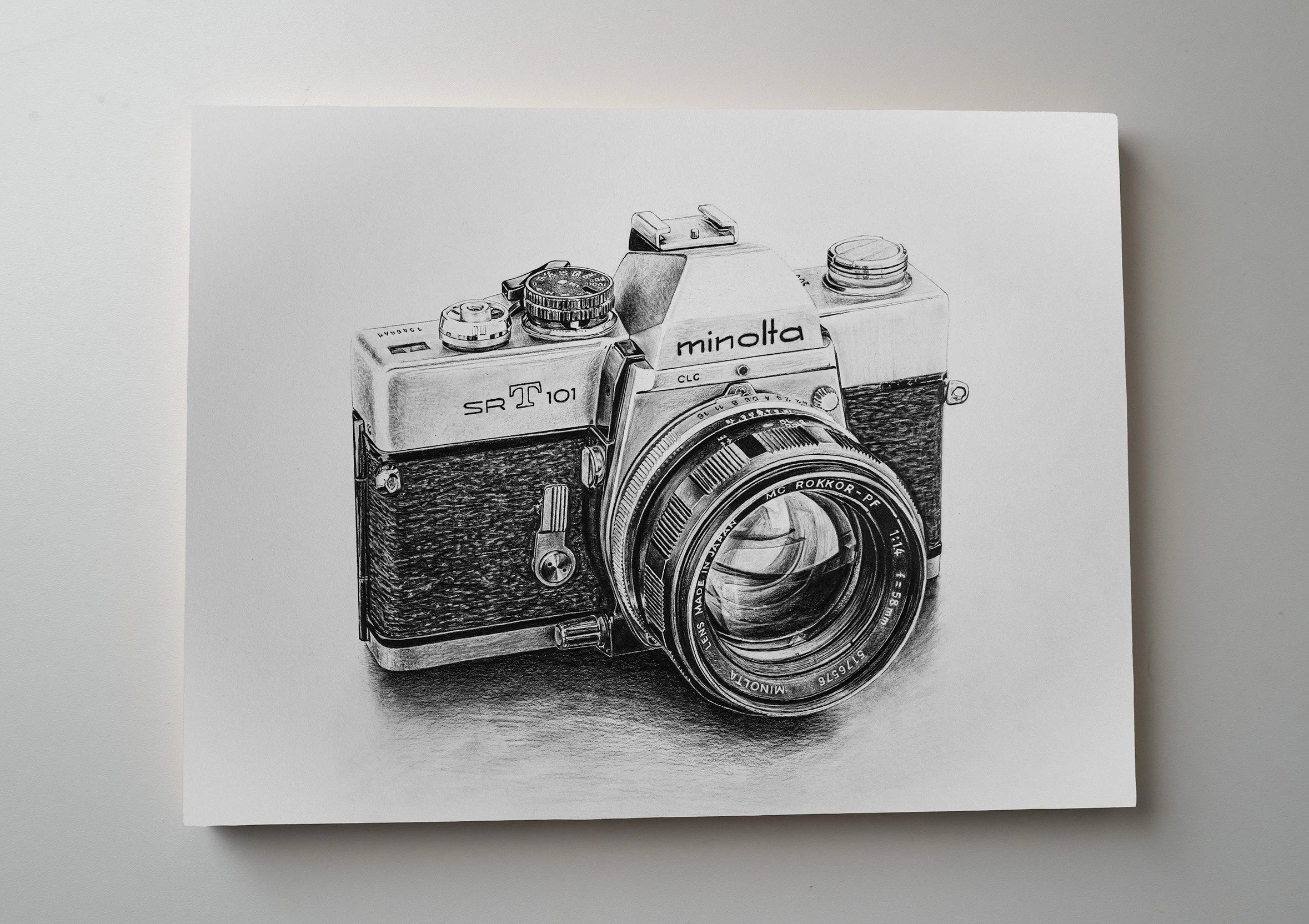 Minolta SRT101 BnW.jpg