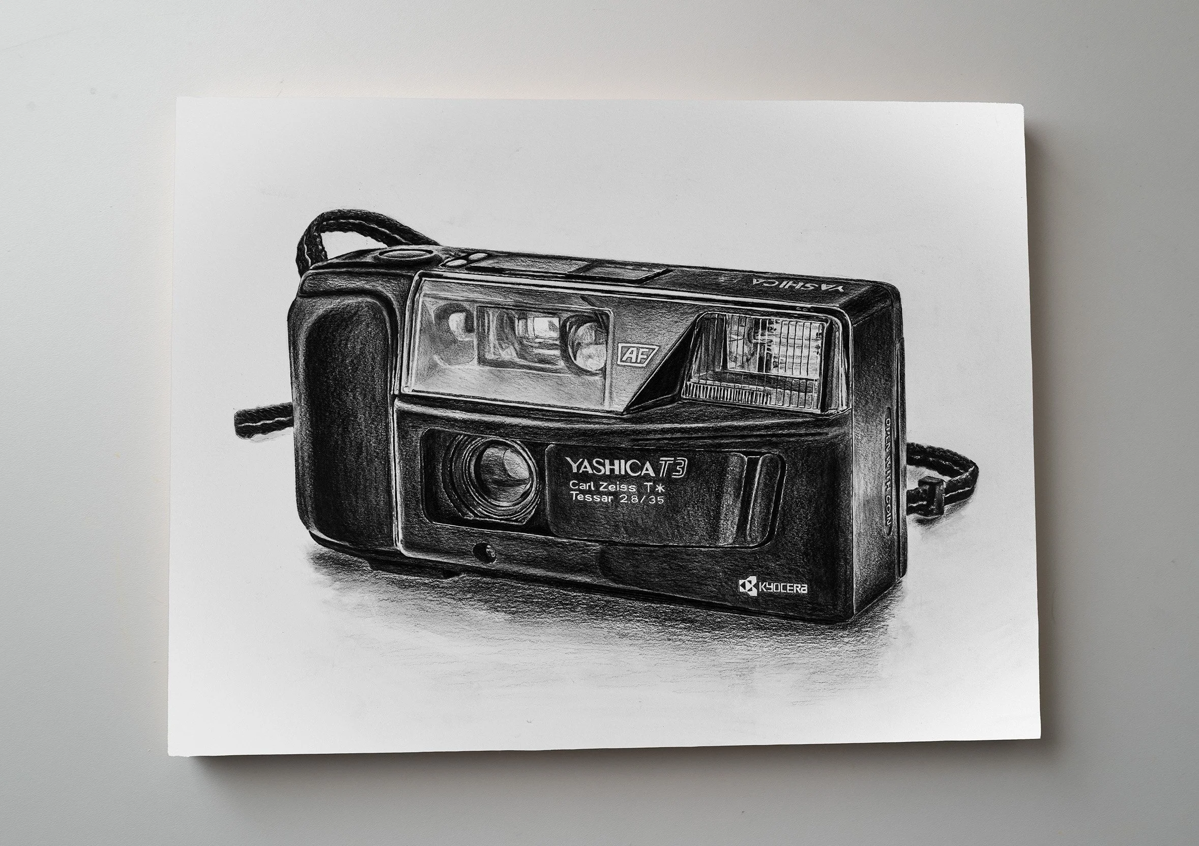 Yashica T3 BnW.jpg