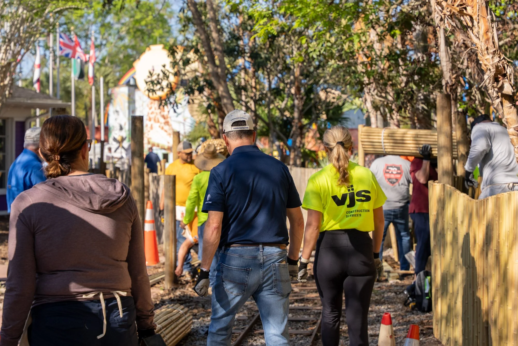 local-construction-contractors.jpg