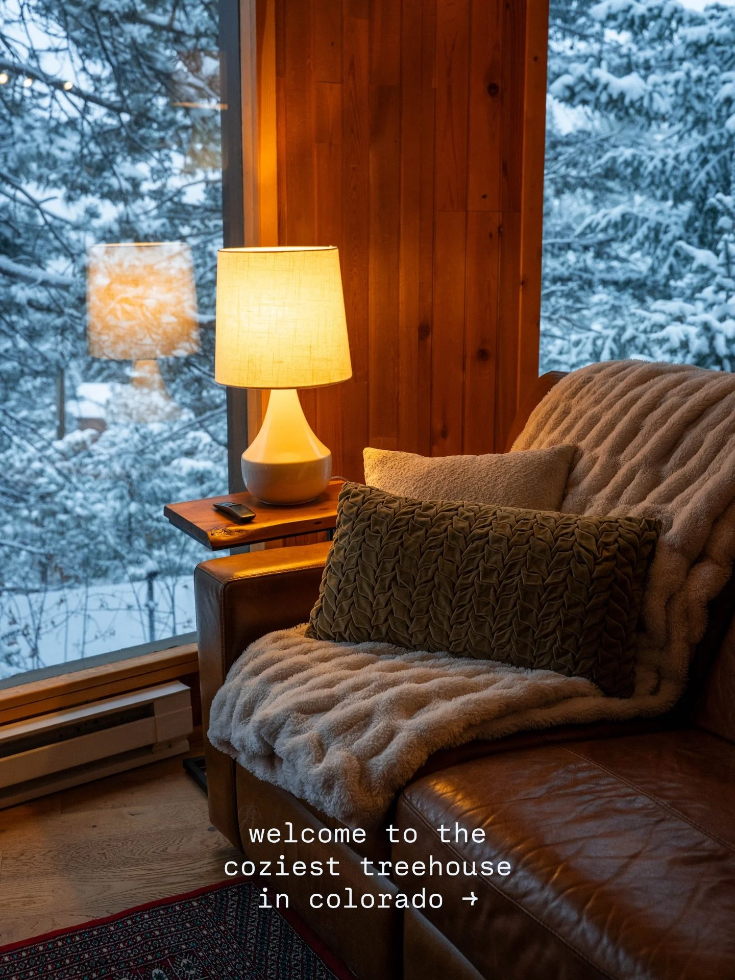 &mdash;&mdash; colorado&rsquo;s romantic hidden gem 🤍

Enjoy these shots from our stay at @treehousecascade 🌲

This octagonal Airbnb is the perfect couple&rsquo;s getaway - located just 15 mins from most attractions in Colorado Springs. It features