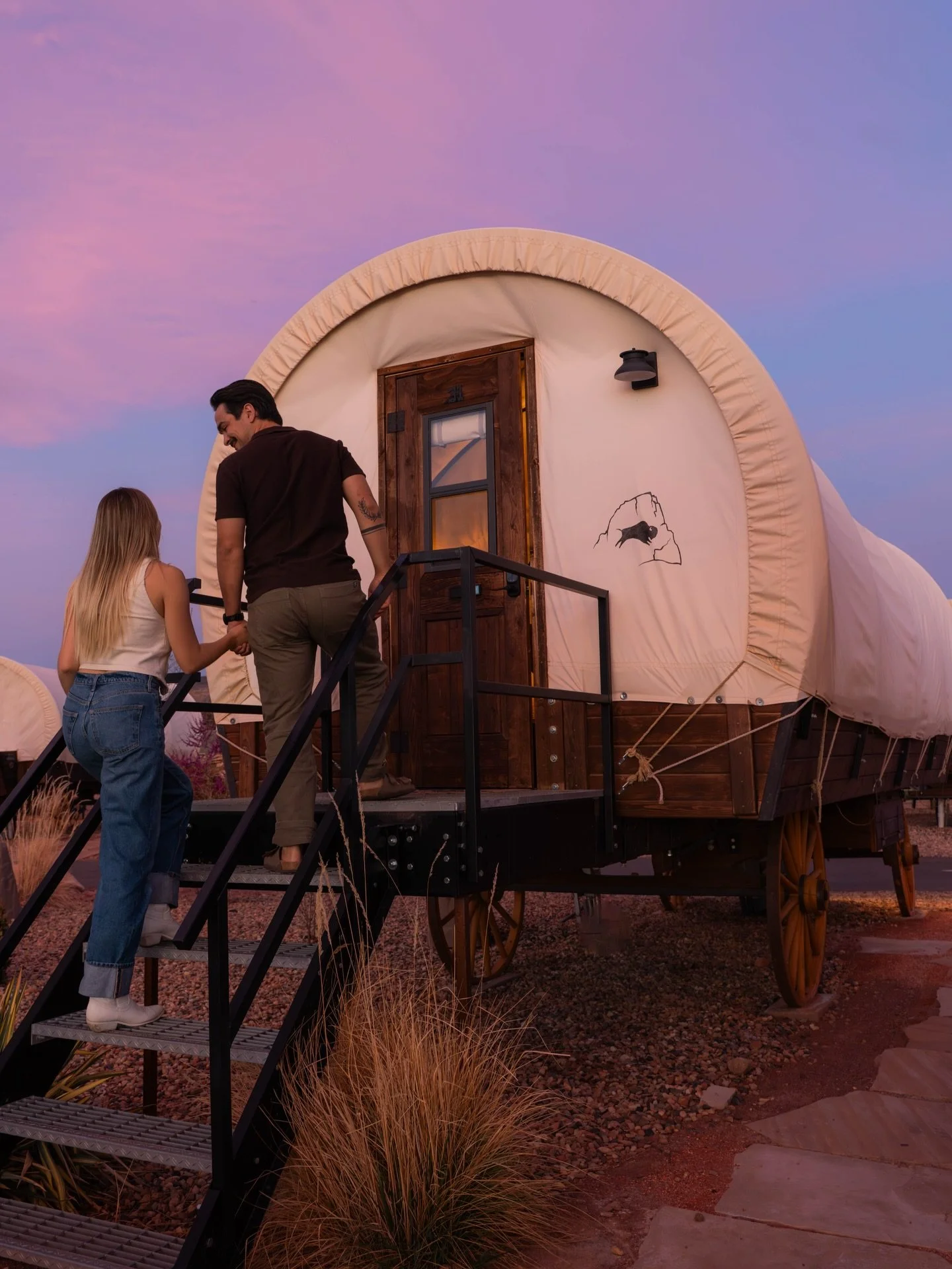 Welcome to our 12th stay of the Great American Road Trip &mdash; @zionwhitebison! 🦬

Minutes from Zion National Park, Zion White Bison is the perfect basecamp to explore the park from, featuring: pickleball courts, pool, hot tubs, outdoor kitchens, 
