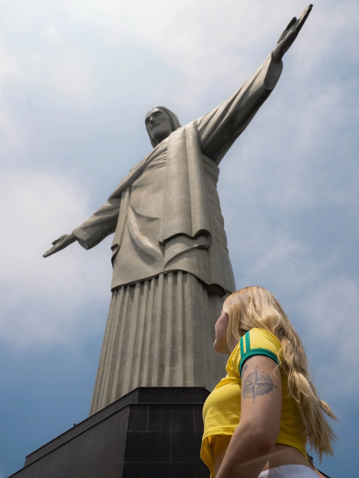 &mdash;&mdash; my very first wonder of the world 🌎🇧🇷🎉

📍Cristo Redentor

#takemebacktobrazil #wondersoftheworld 
#travelphotography #riodejaneiro