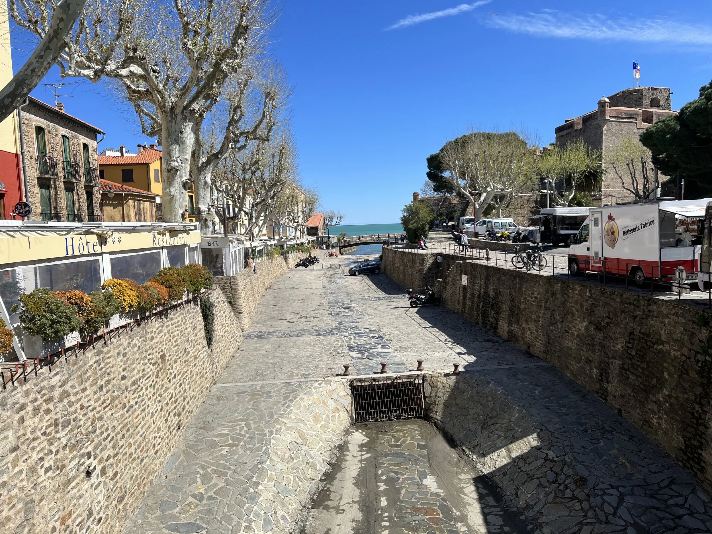 La Fregate Hotel Restaurant Collioure Front 3.JPG