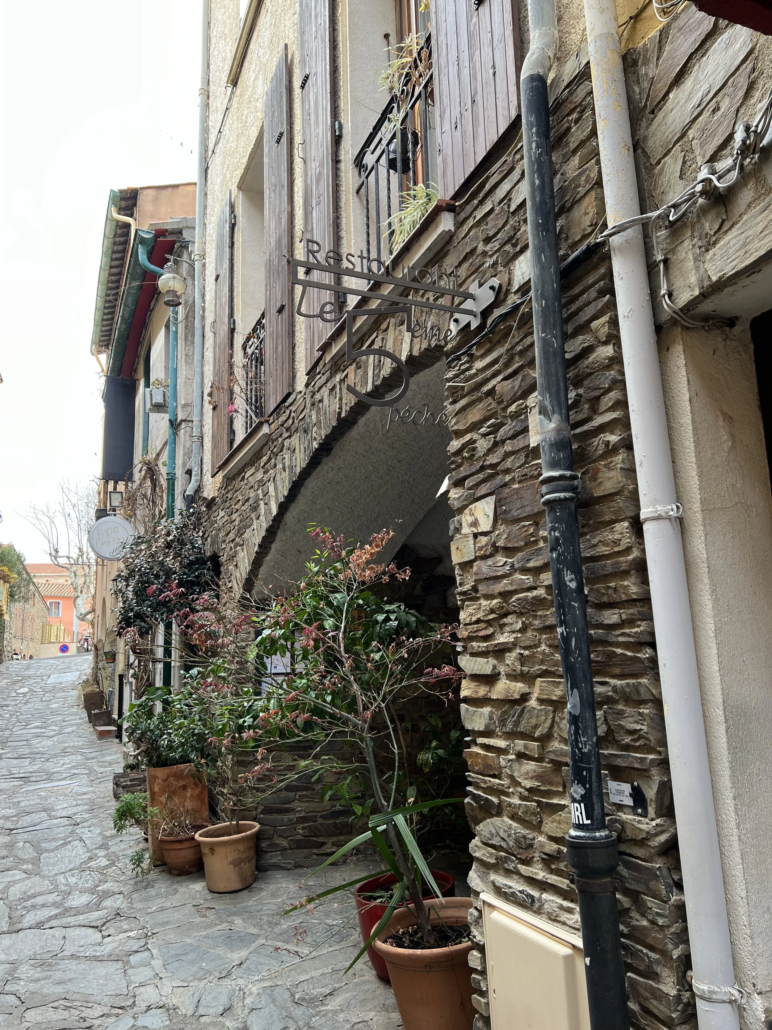 Le 5-eme Peche Restaurant Collioure Front.JPG