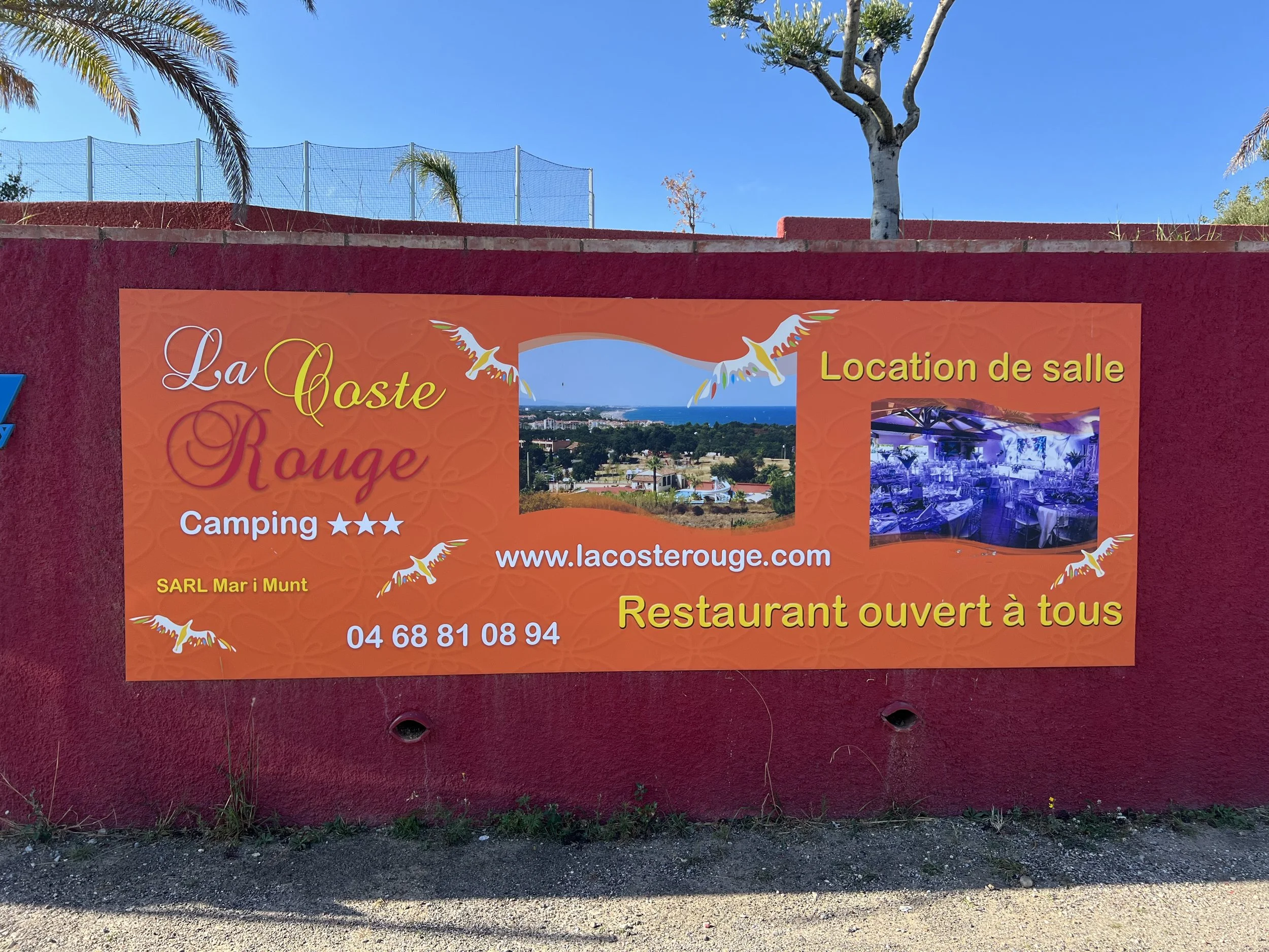 La Coste Rouge Camping Argeles Collioure Entrance Sign.JPG