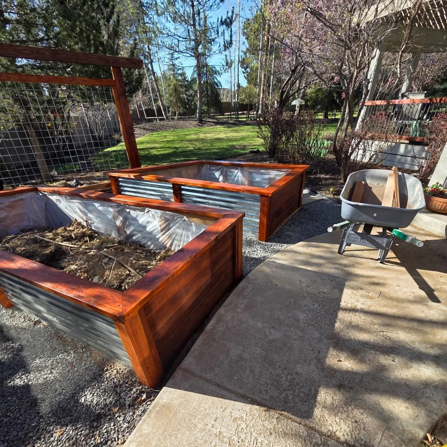 Fresh Builds &amp; Fresh Blooms!

We just wrapped up building two custom planter boxes for a happy customer&mdash;and they turned out beautiful! Handcrafted with precision and built to last, these boxes are ready to hold everything from vibrant flowe