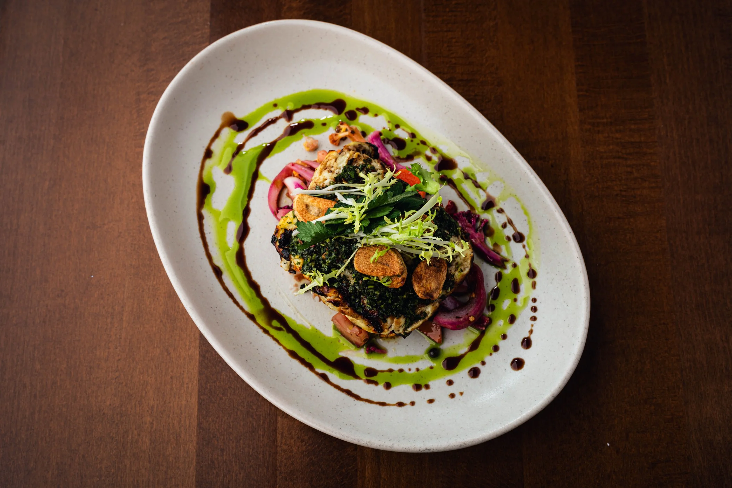 Charred Halloumi Cheese 
Giardinera, lemon-parsley persillade, garlic chips, aged balsamic 