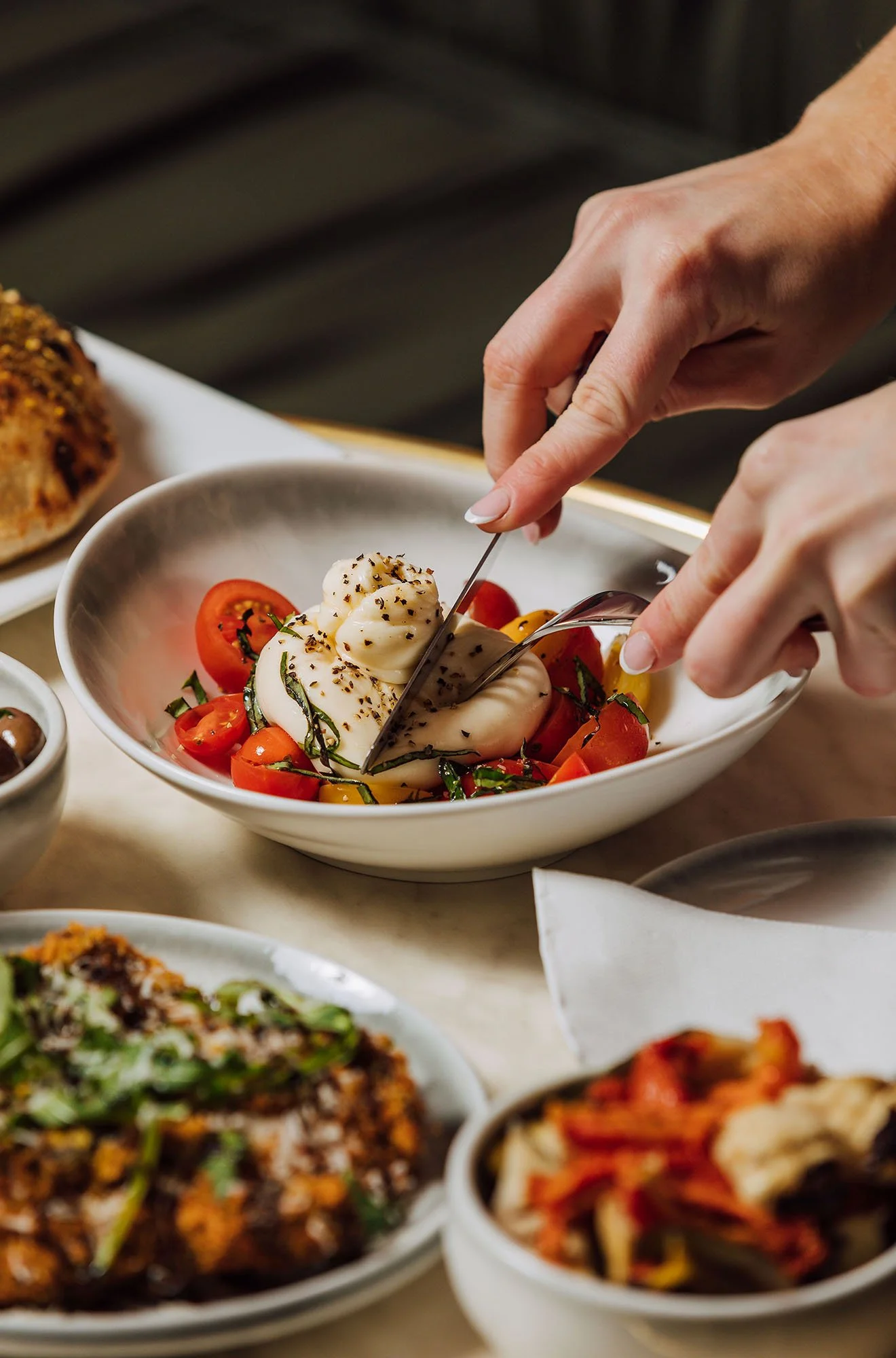 ROCCOS-Burrata-5.jpg