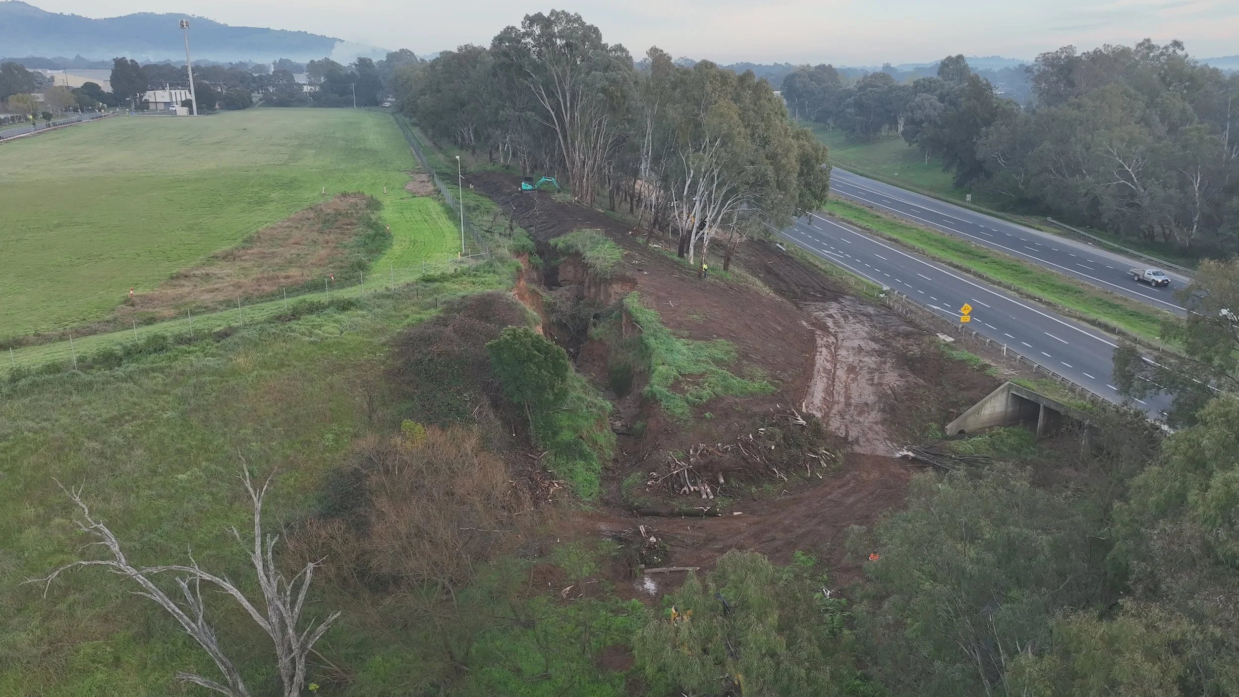 Rehabilitation &amp; Upgrade of Swale Drain, Wodonga