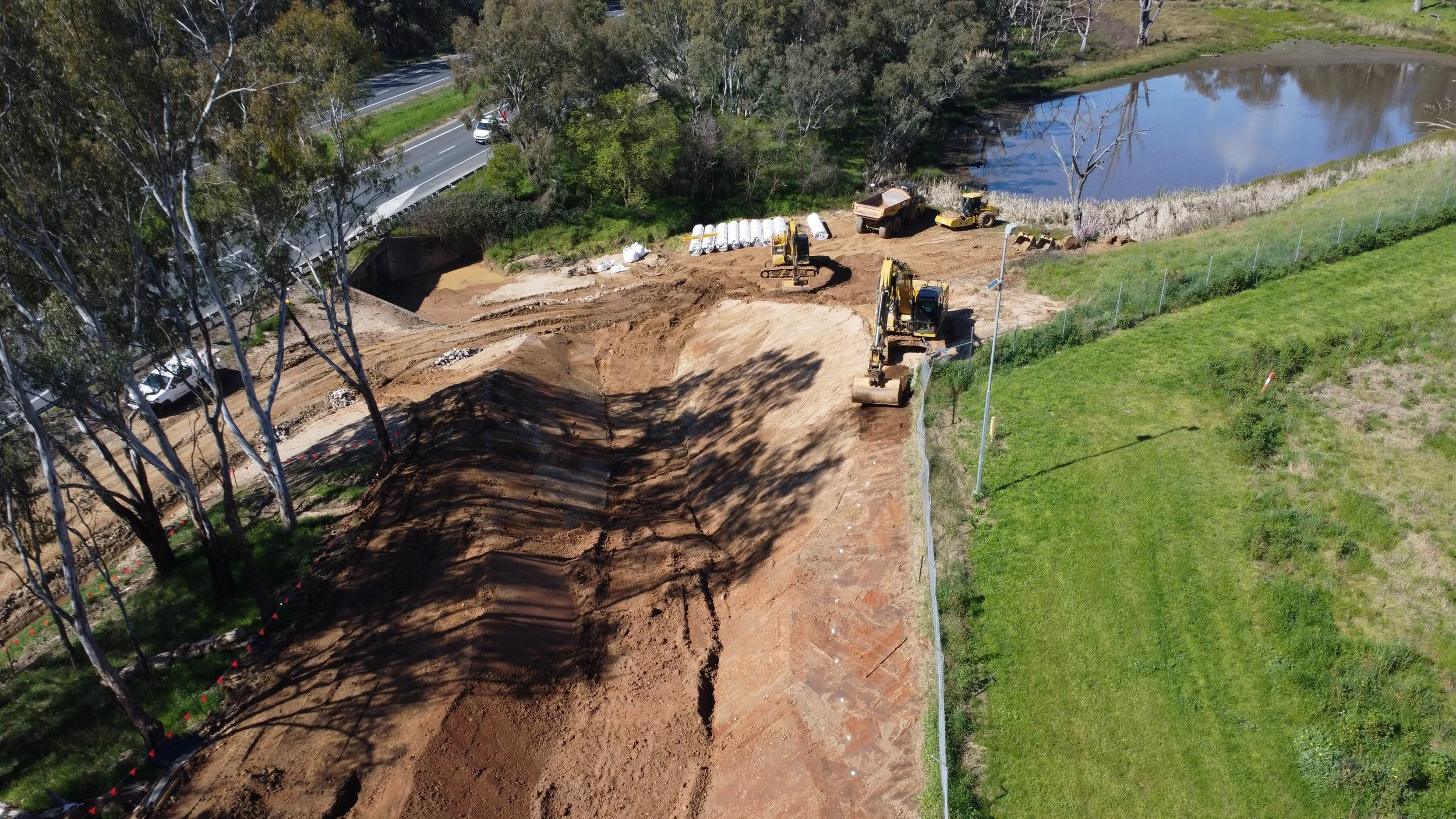 Rehabilitation &amp; Upgrade of Swale Drain, Wodonga