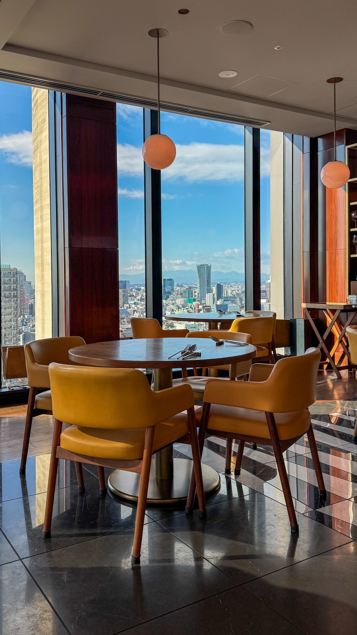 Restauran (1).jpg