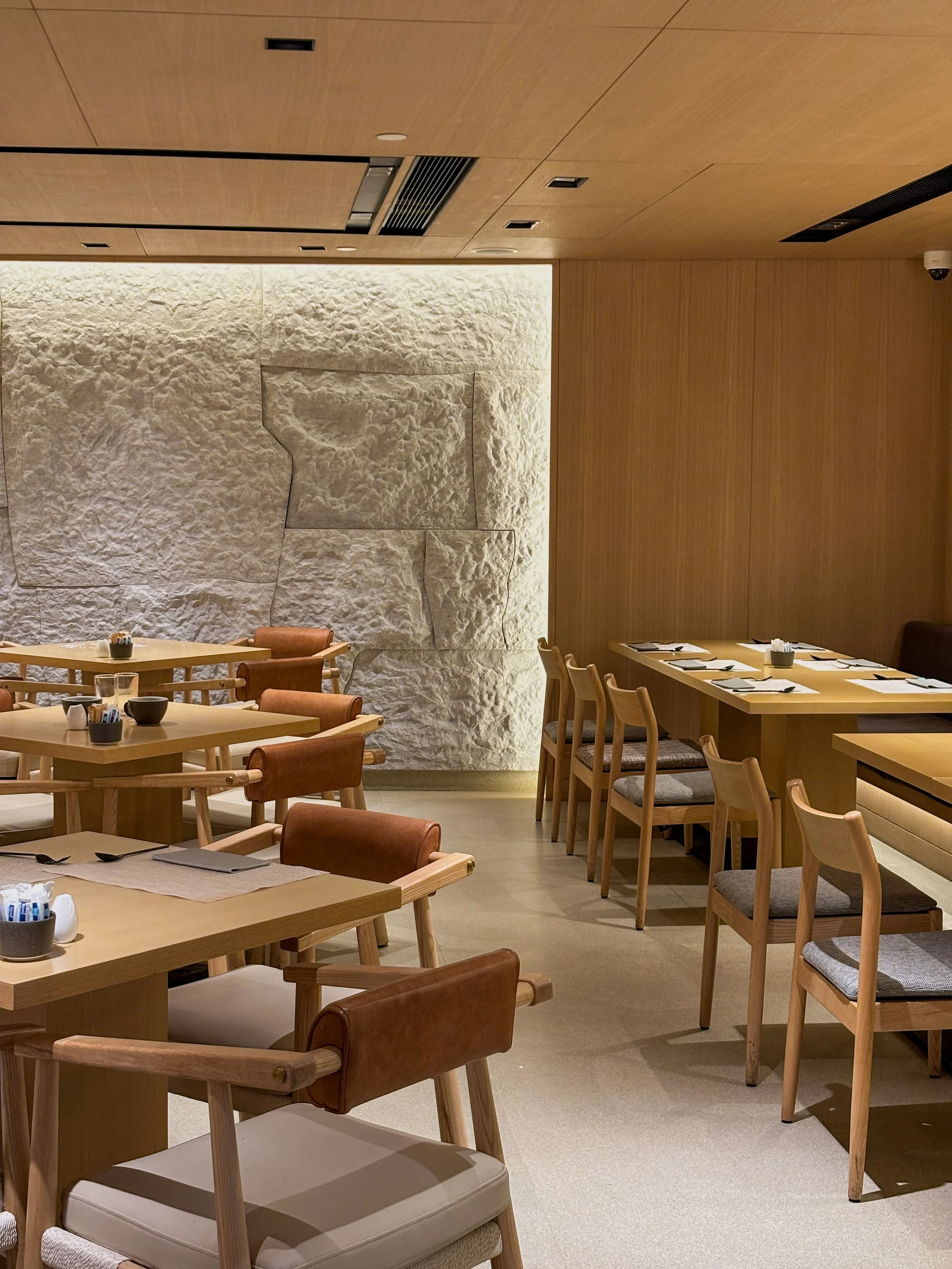 AKI Hong Kong – MGallery: A Harmonious Blend of Modern Luxury and Cultural Richness