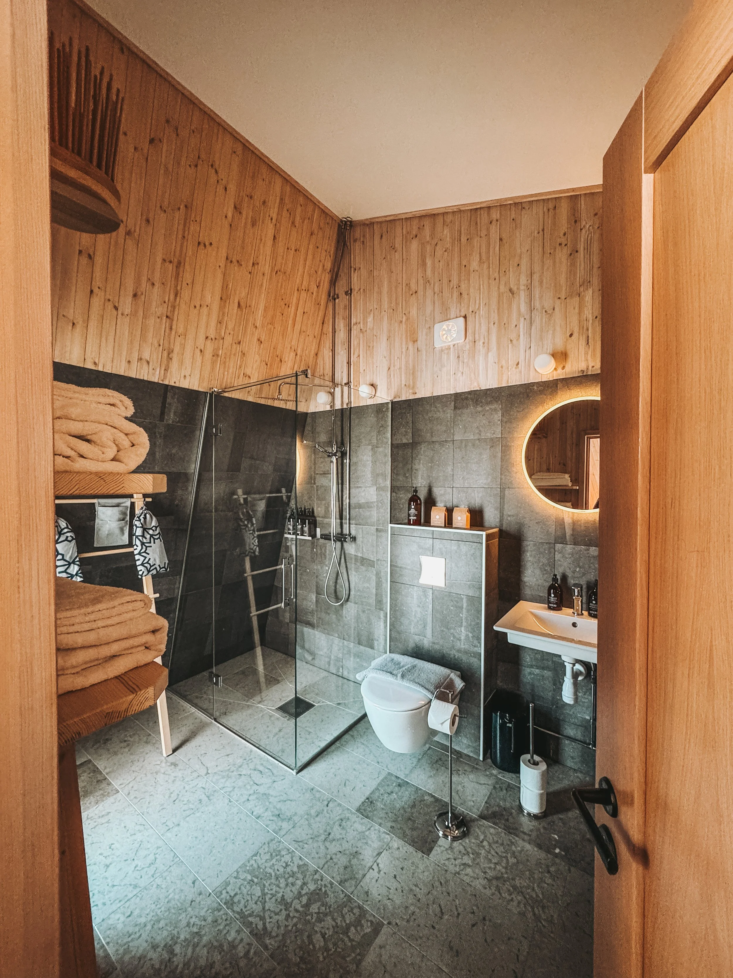 Arctic_Bath_AK_Interieur-10.jpg