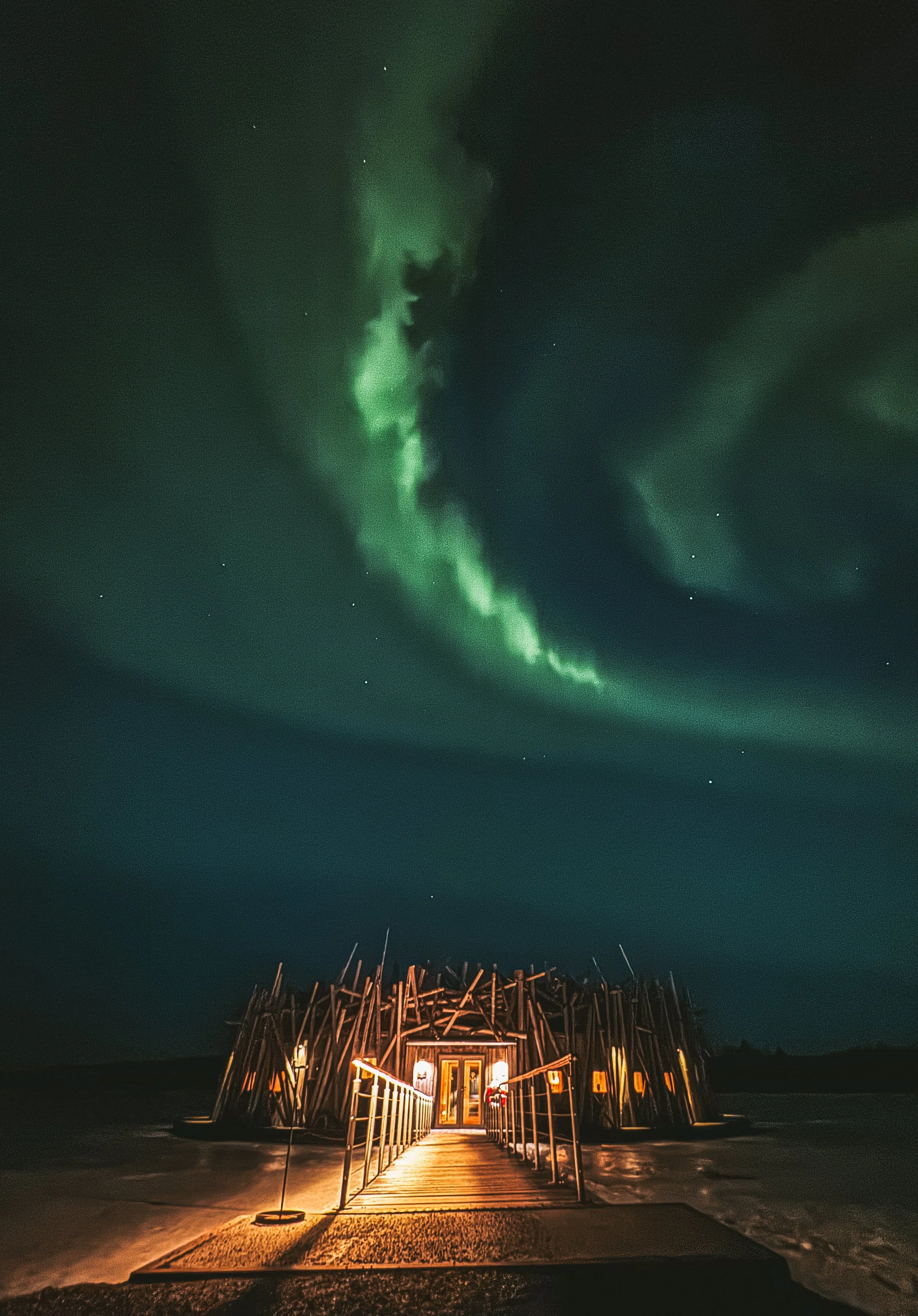 Arctic_Bath_AK_Aurora-06.jpg