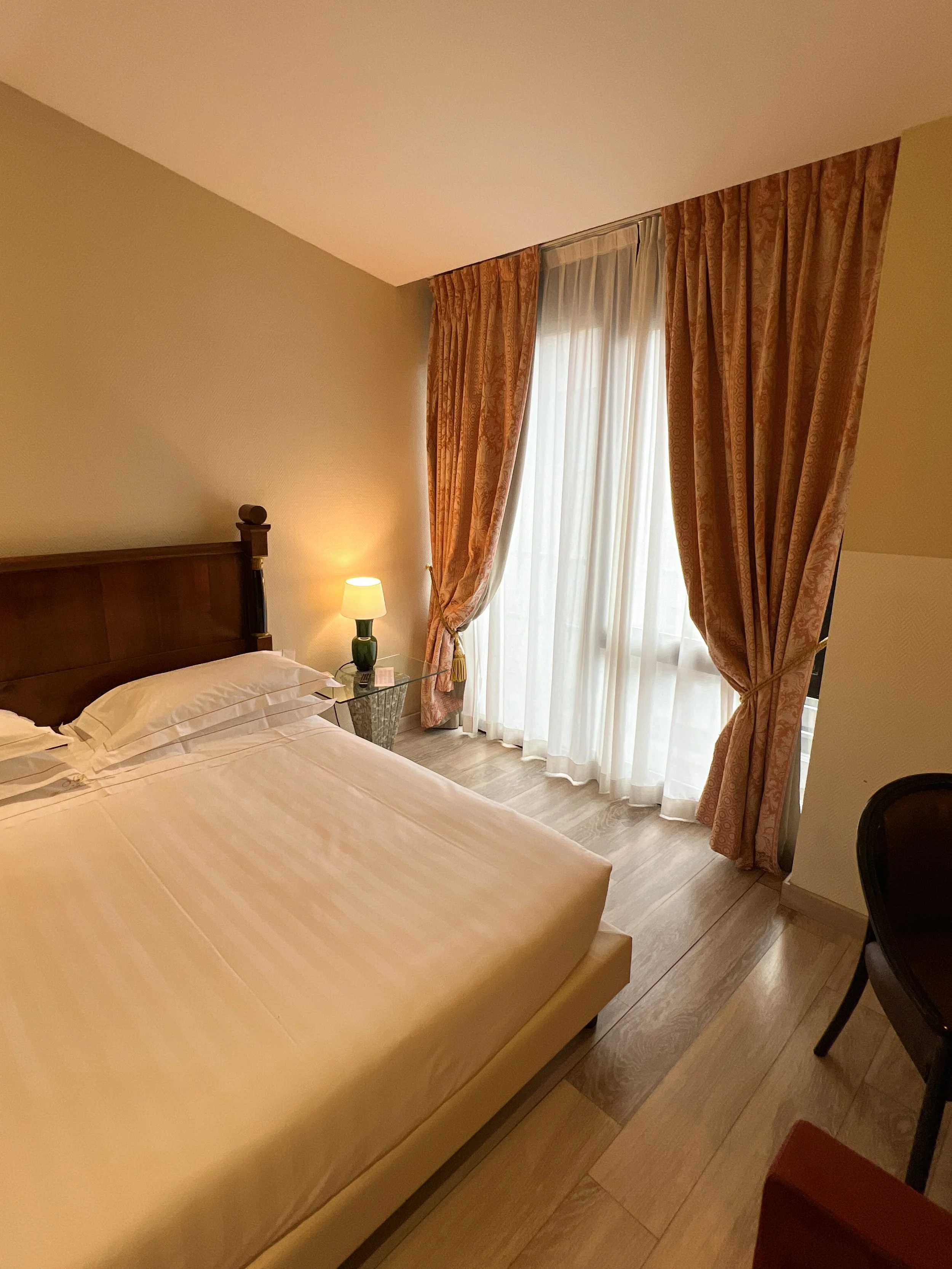 hotel-pierre-milano-curavista-01.JPG