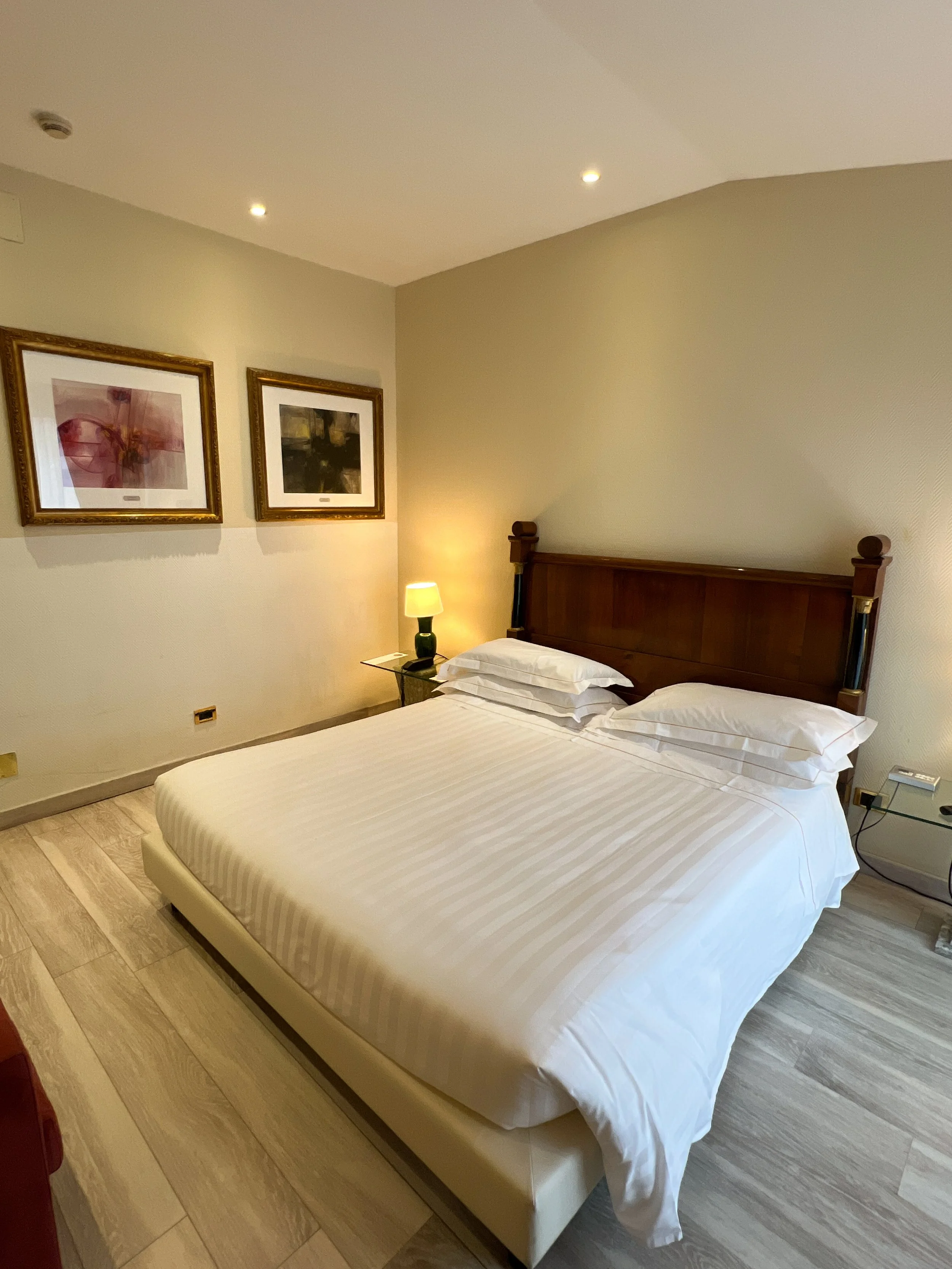 hotel-pierre-curavista-03(1).JPG