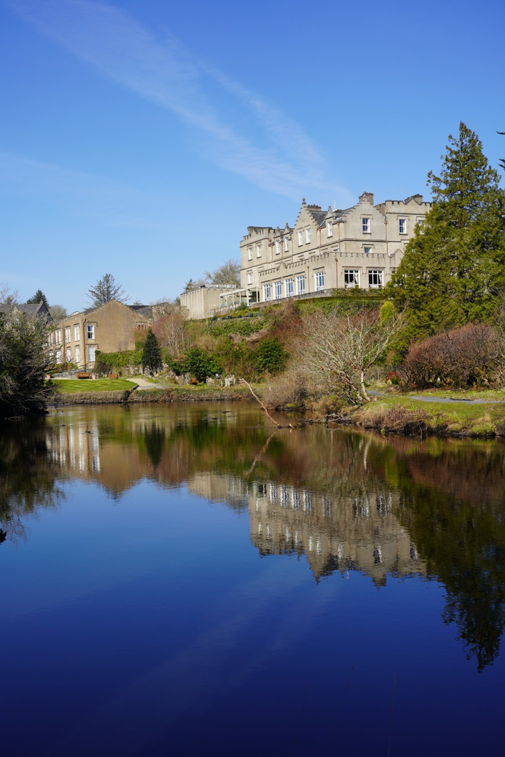 Ballynahinch Castle: Connemara's Enchanting Wilderness Retreat