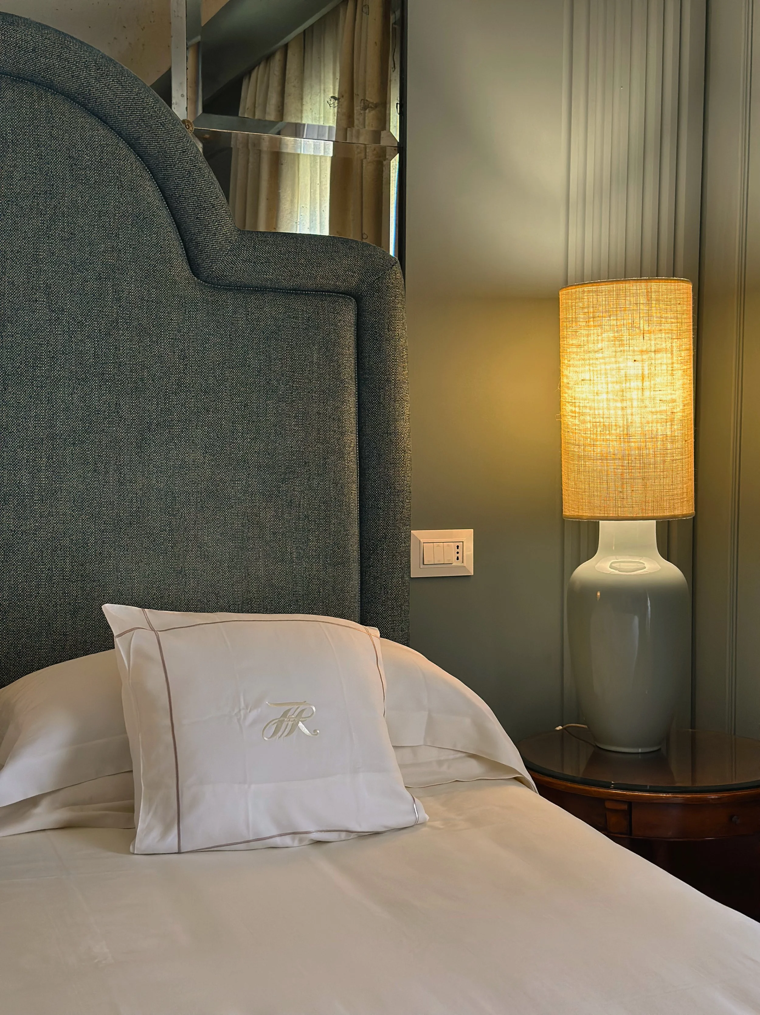Hotel-Regency-01.jpg