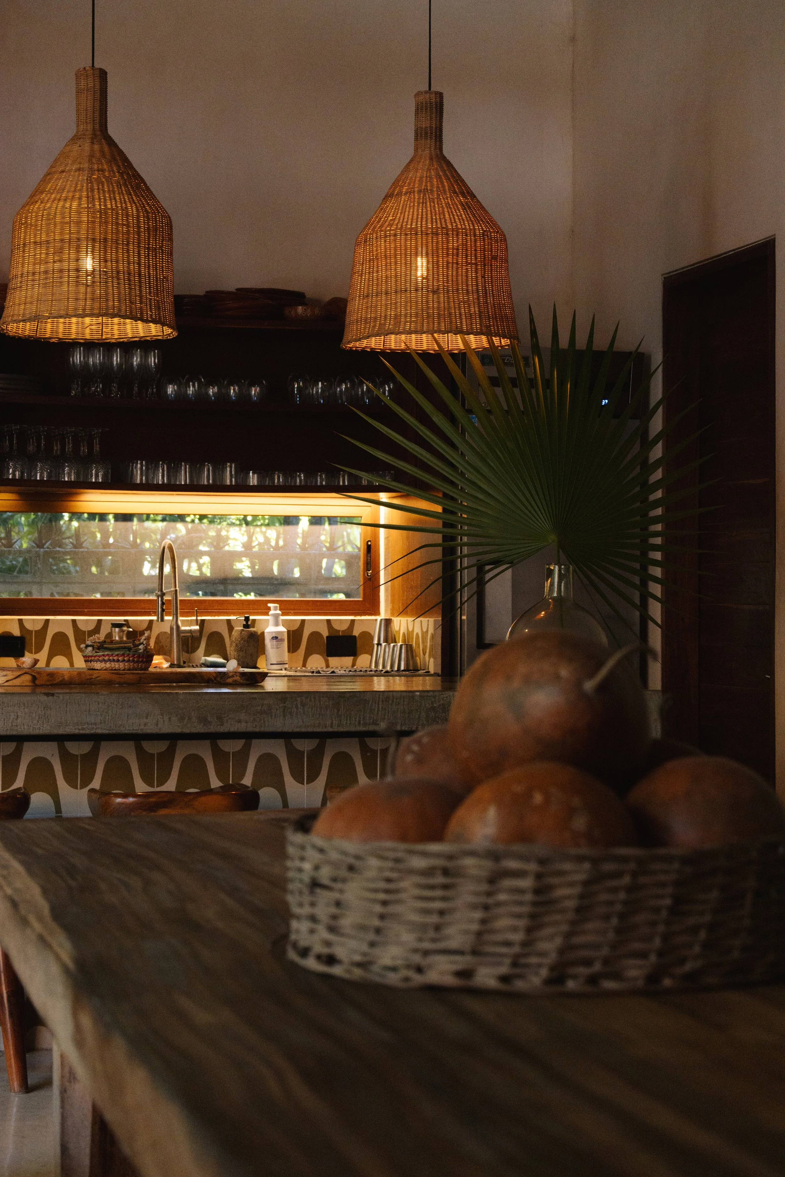JungleVilla_DeborahKombe_Kitchen (1).jpg