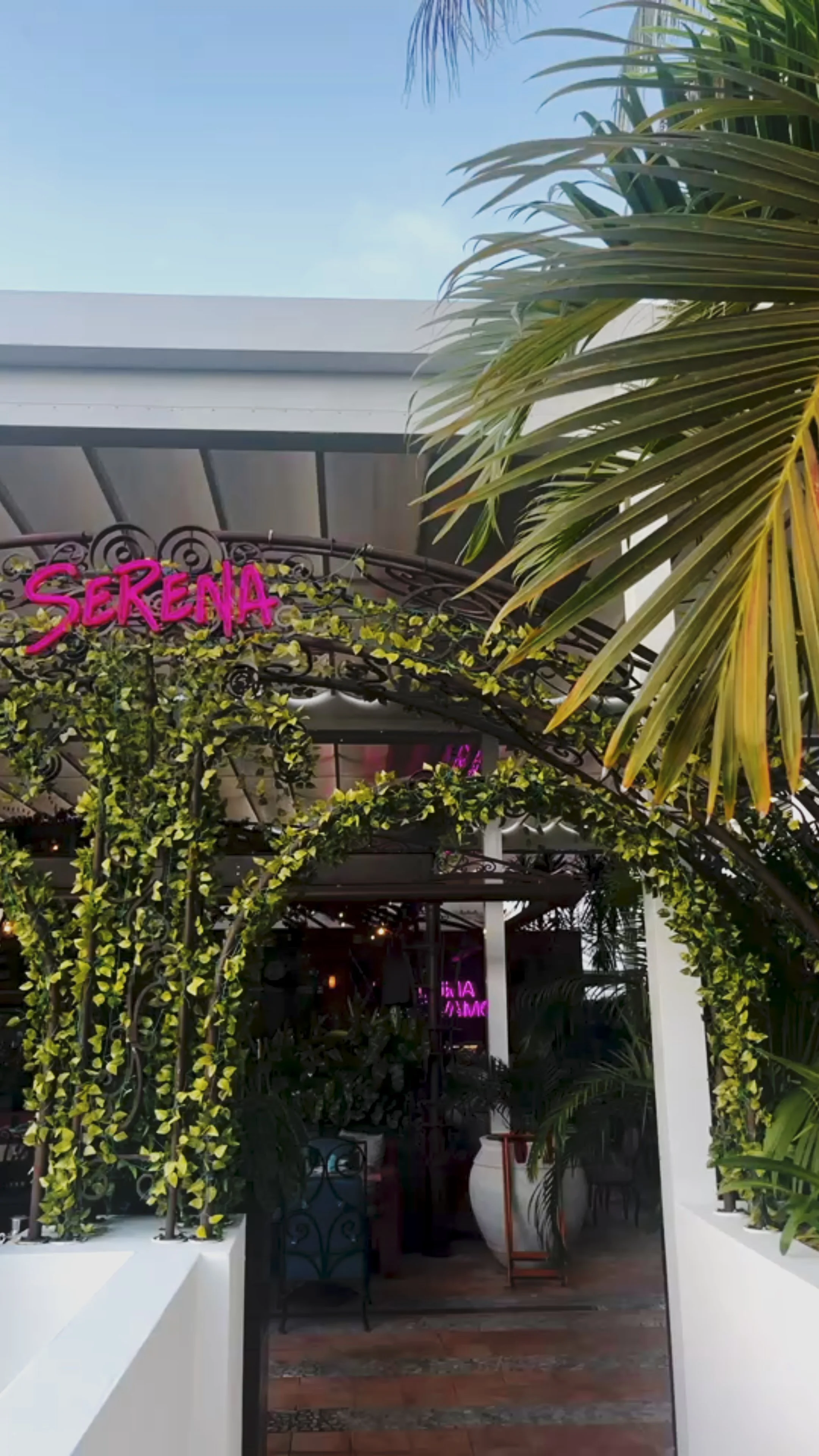 Restaurant 12.jpg