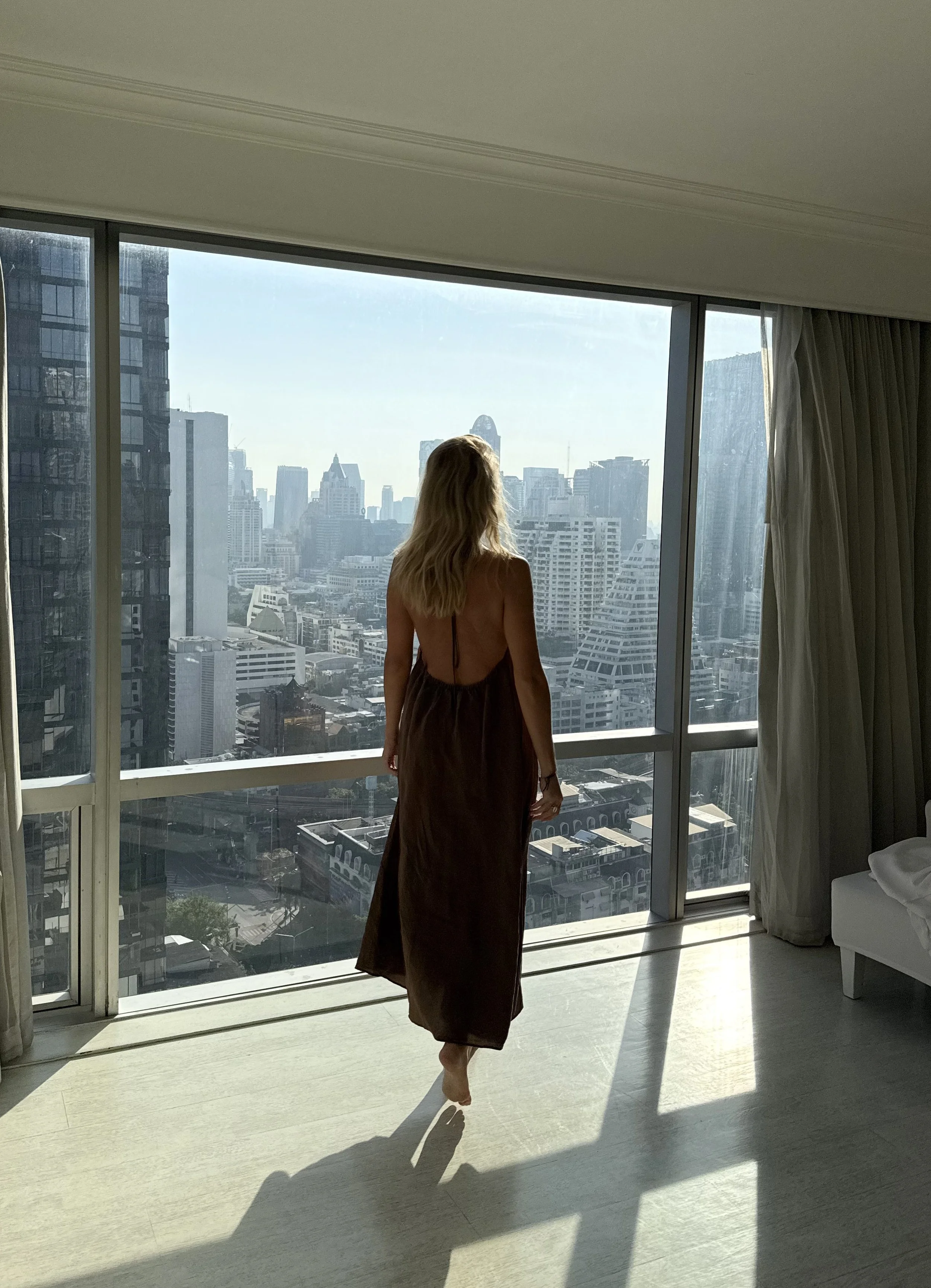 Pullman Bangkok Hotel G: Contemporary Luxury Above the Pulse of Bangkok