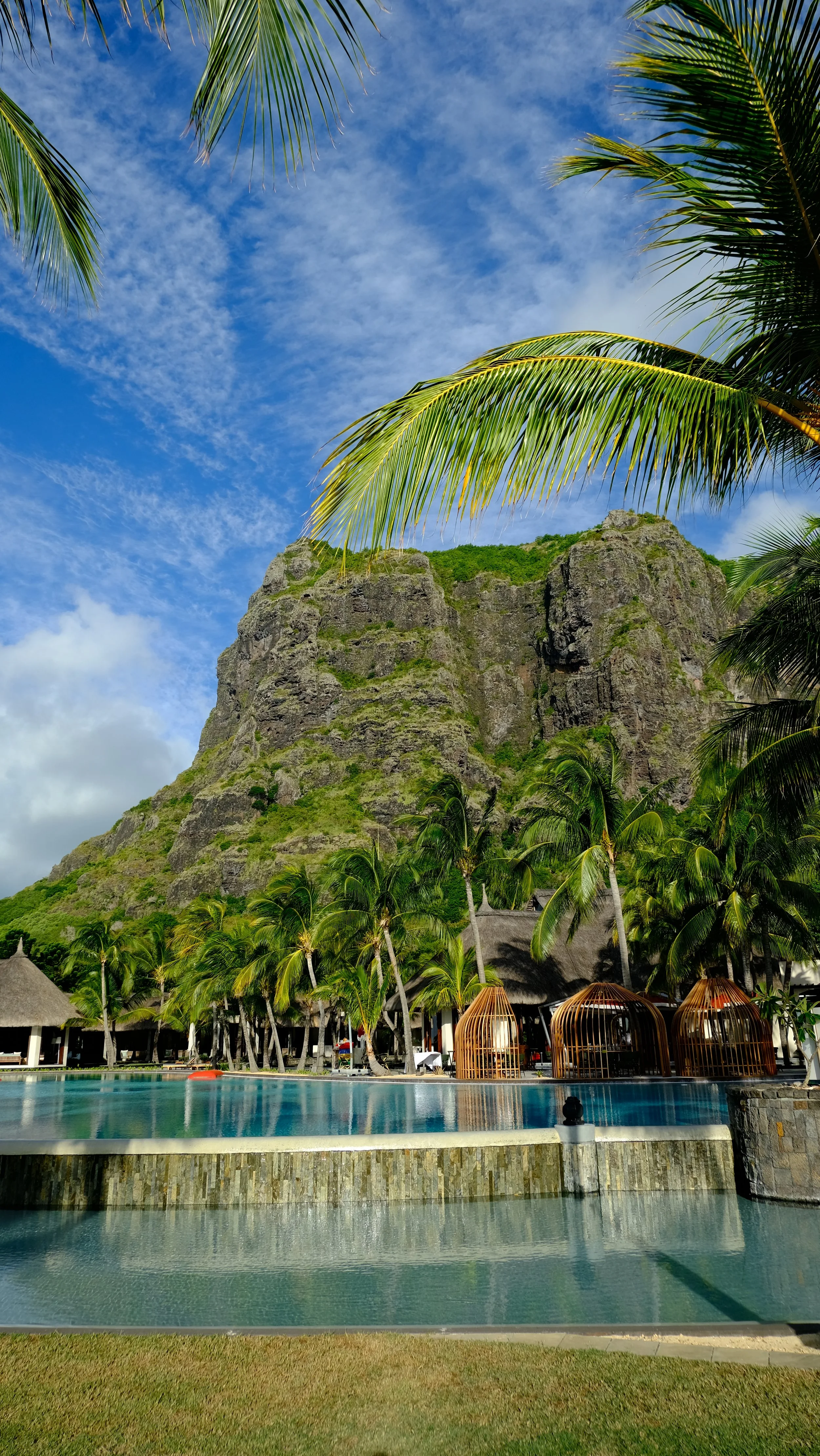 beachcomber dinarobin.jpg