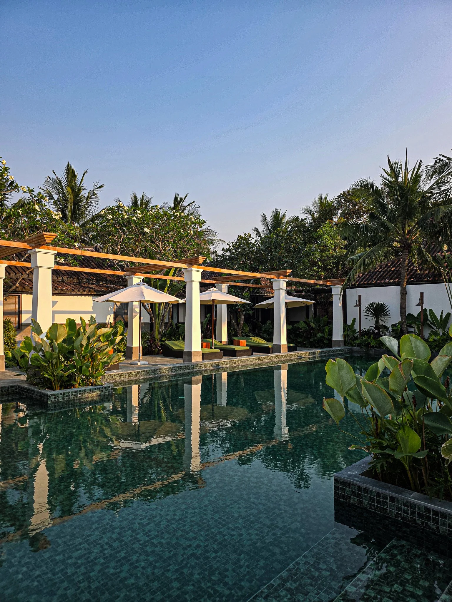 Swimming pool 5.jpg