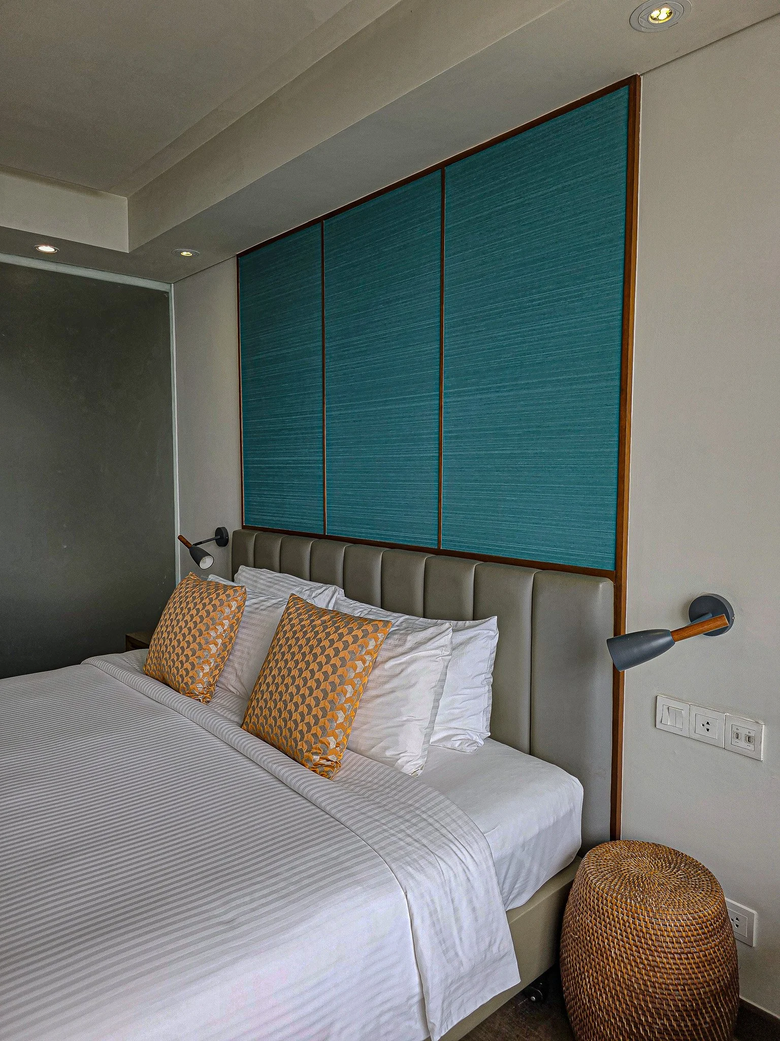 Room 4.jpg