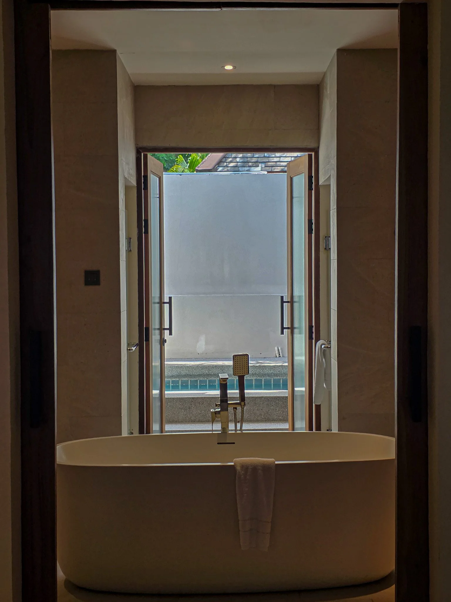 Bathroom-3.jpg