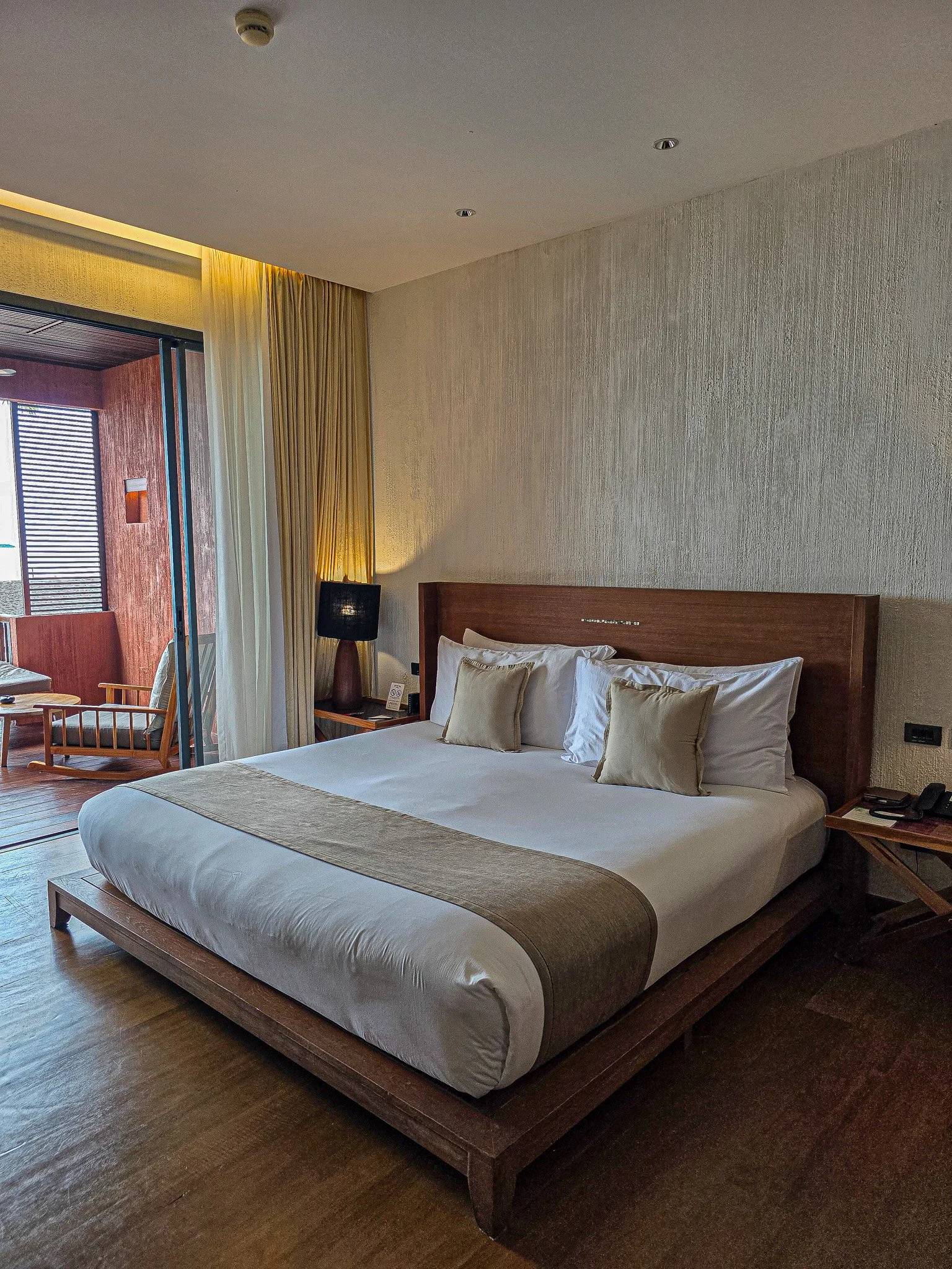 Room Photo-3.jpg