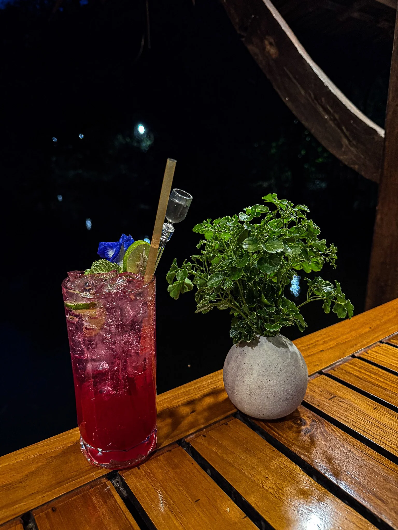 Restaurant-1.jpg