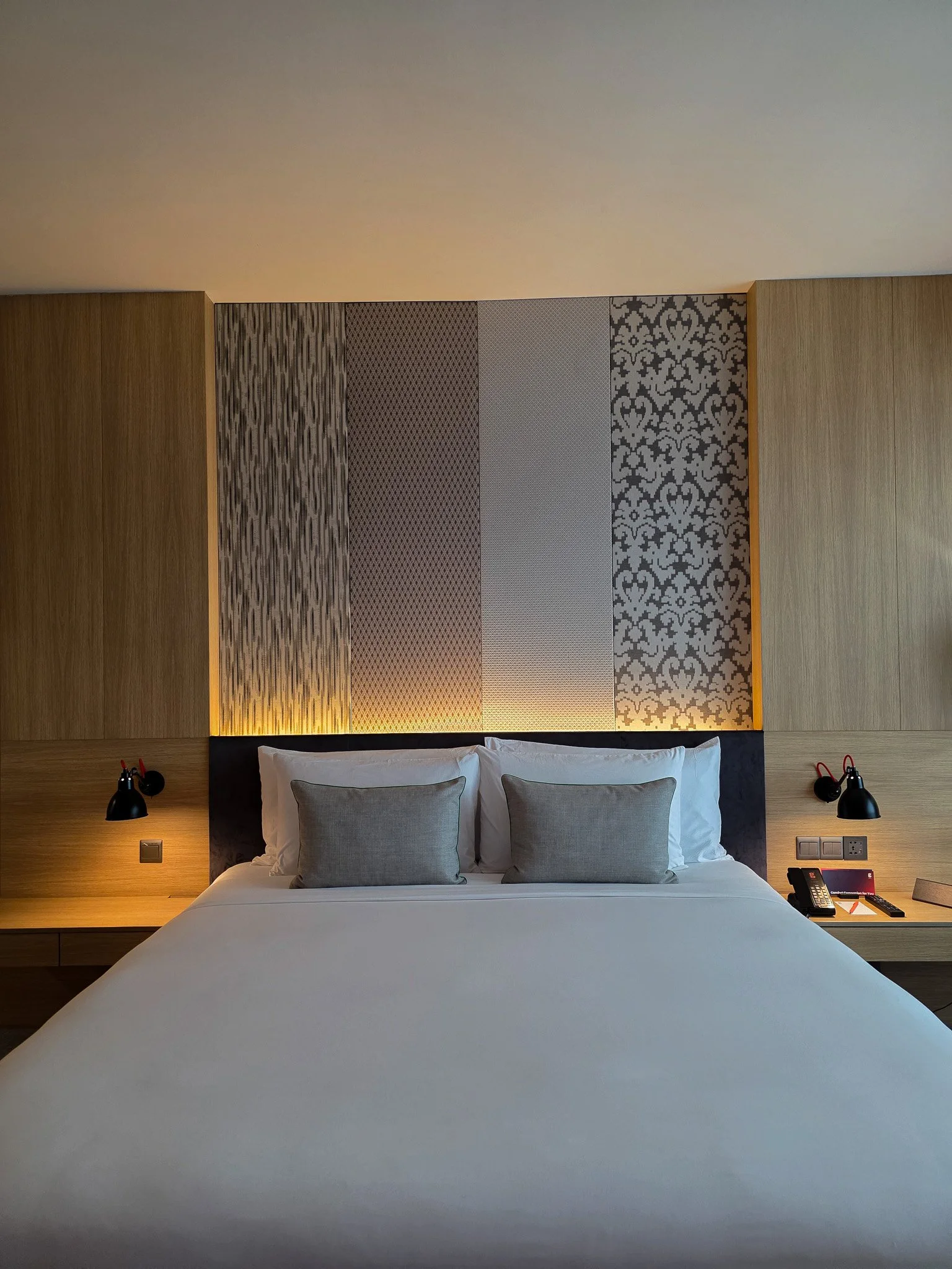 Room-2.jpg