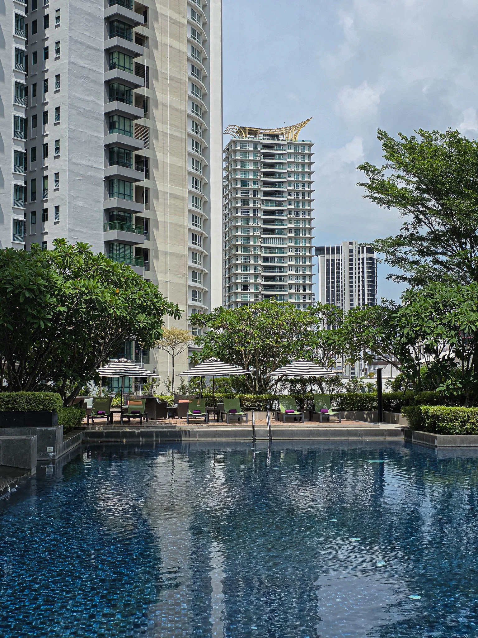 Swimming pool-1.jpg