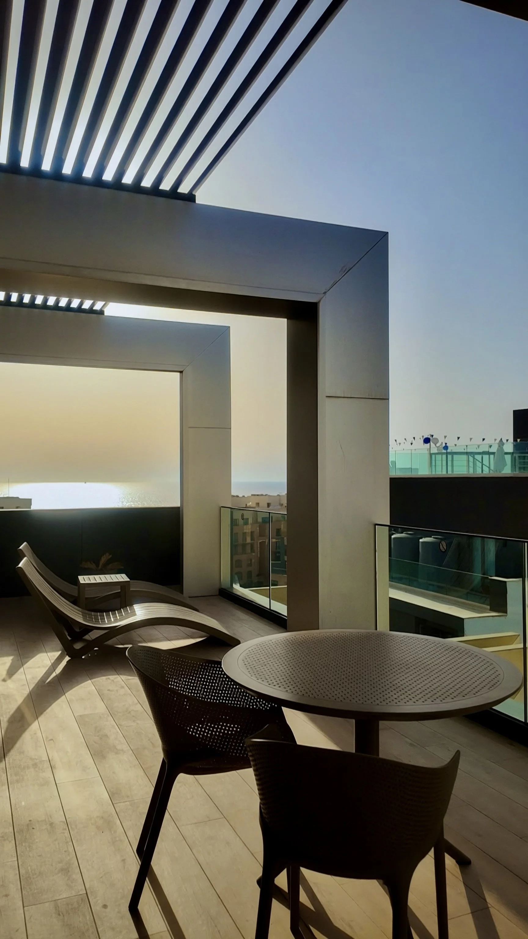 Balcony(1).jpg