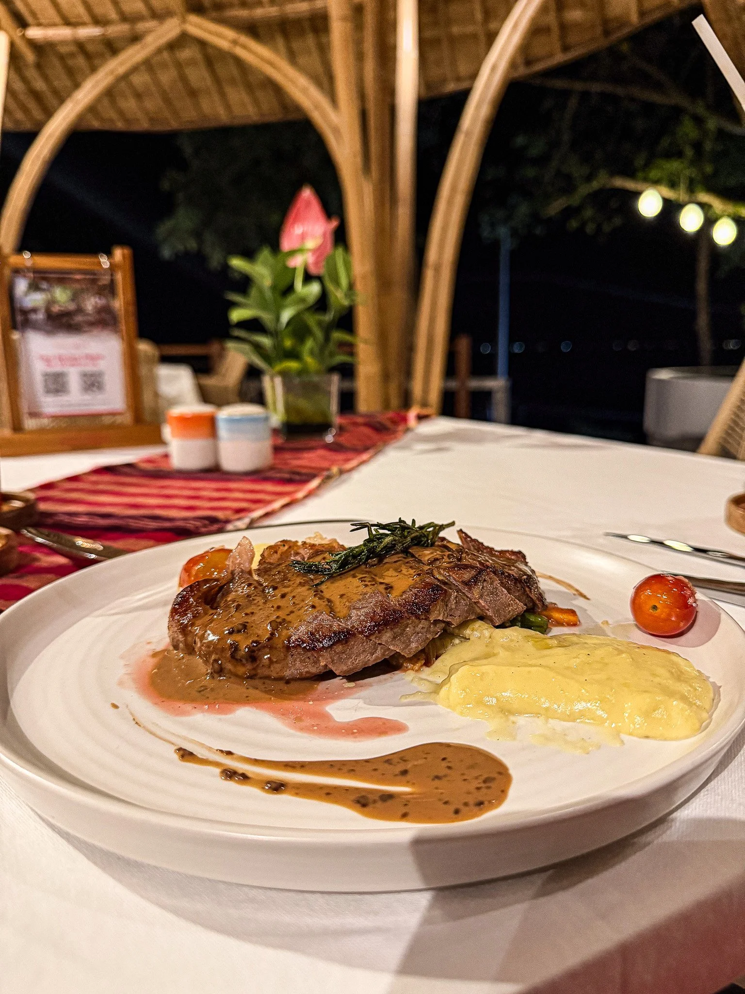 Restaurant-5.jpg