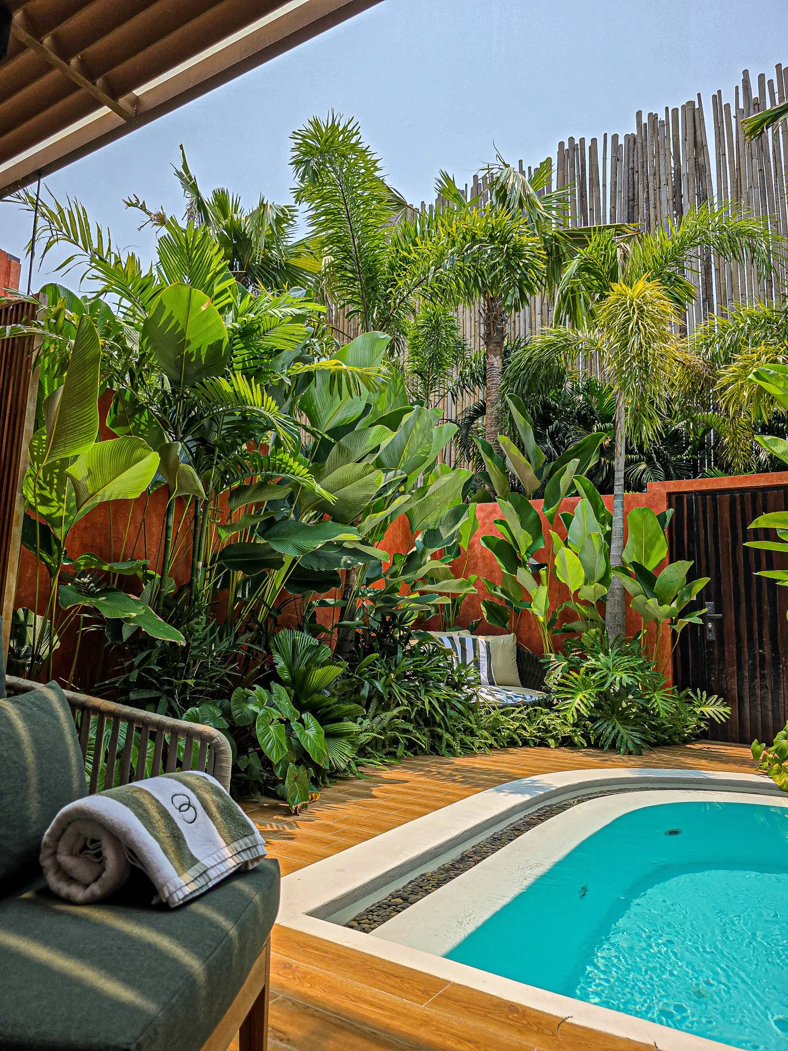 Outdoor 2.jpg
