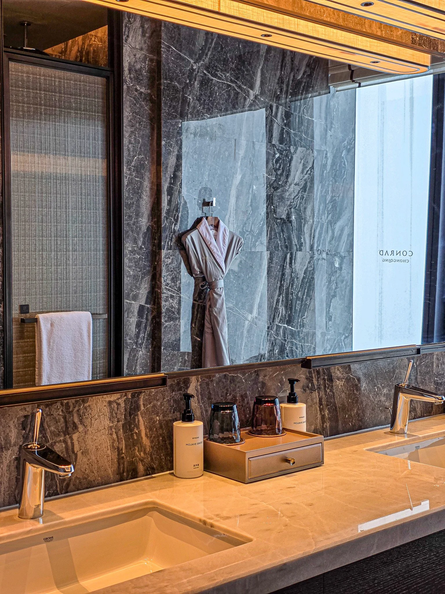 Bathroom-1.jpg