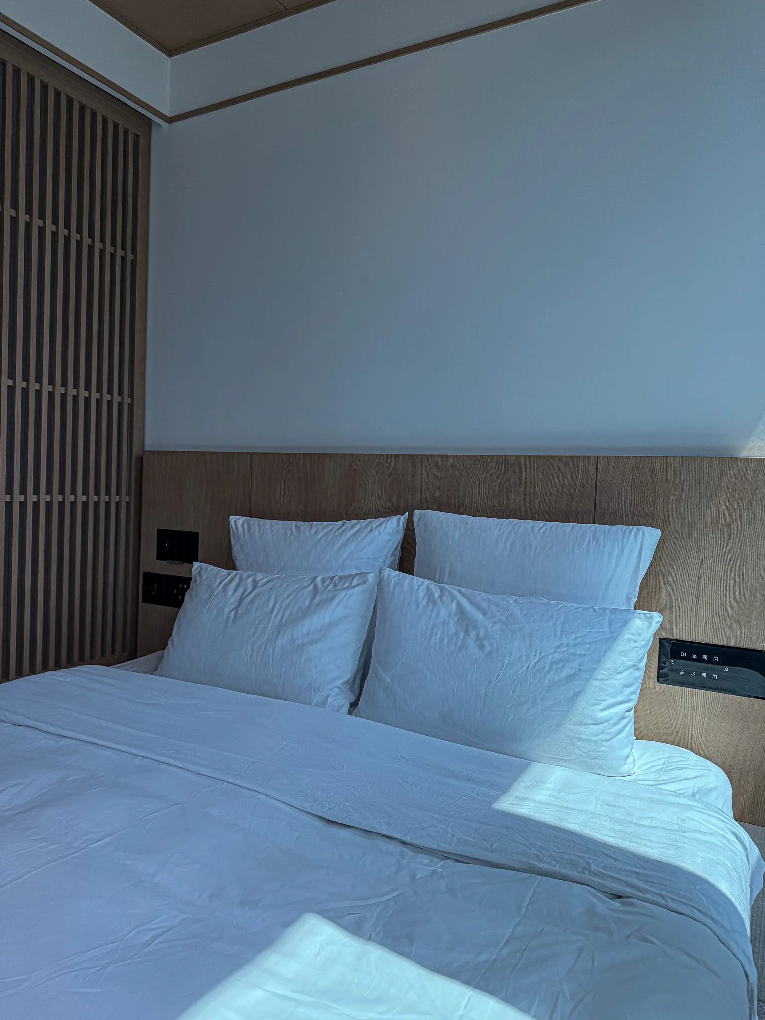 Room-4.jpg