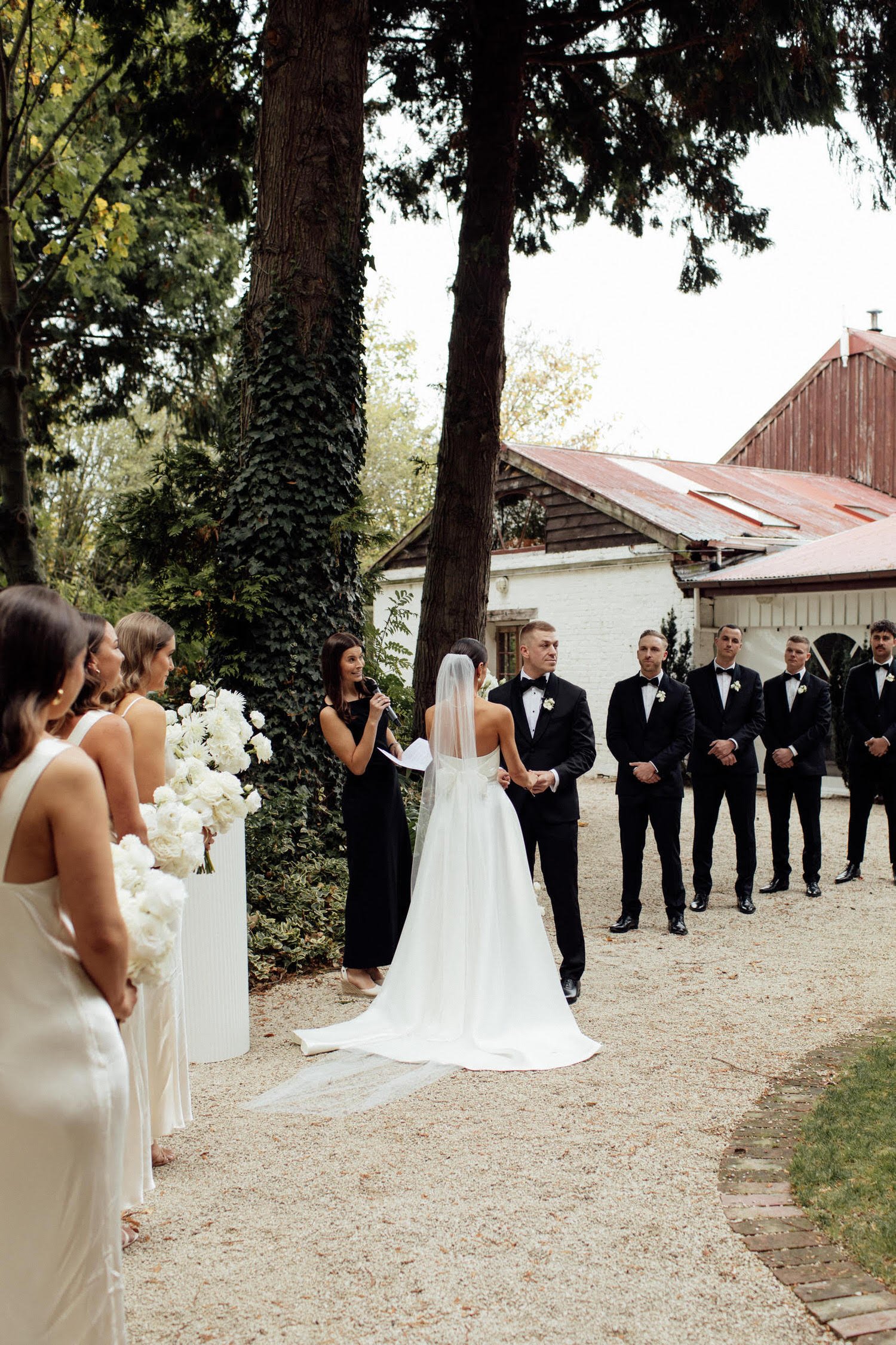 Wedding-Lloyd-NZ-Celebrant-Maddy.jpg