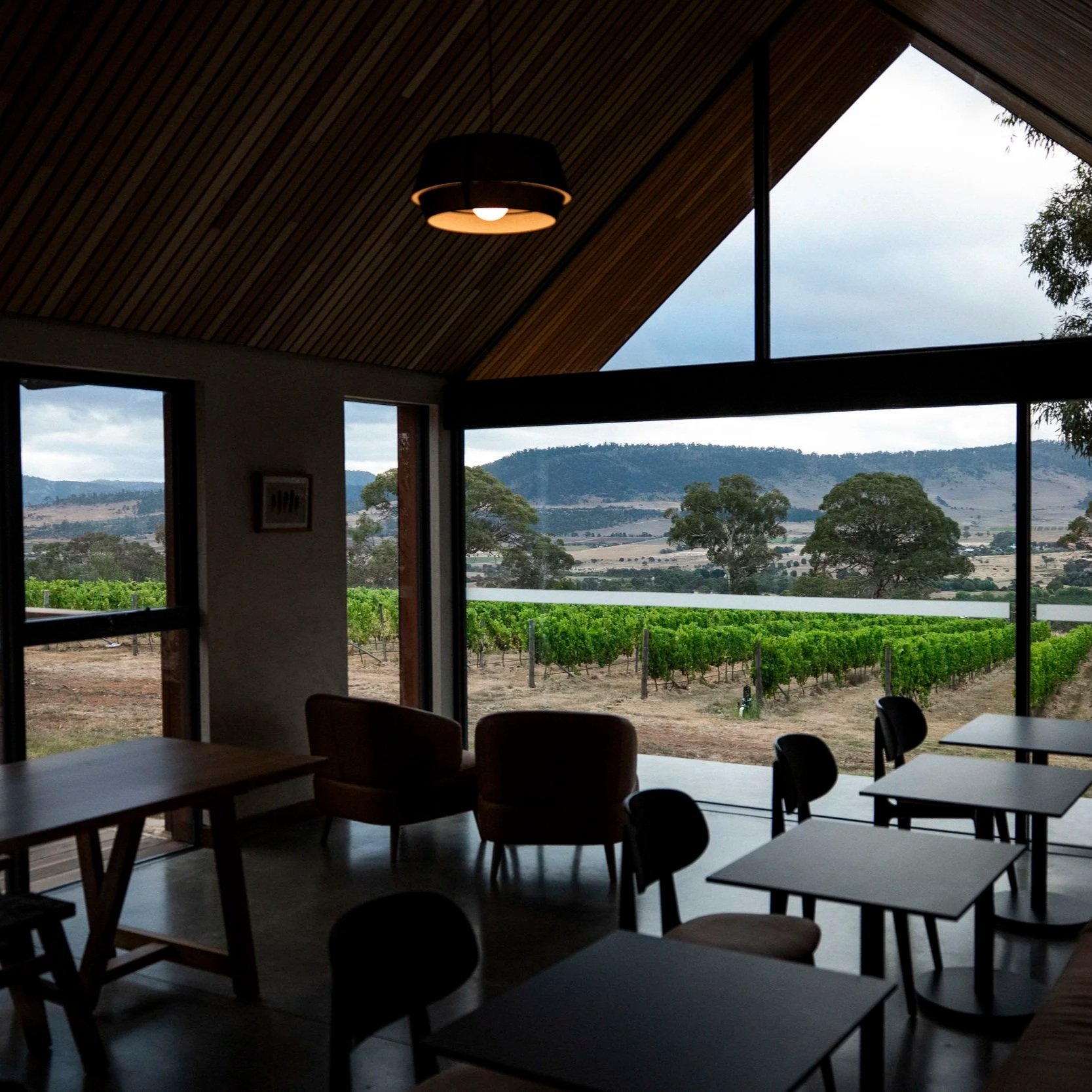 A Perfect Day Trip from Hobart: Richmond, Coal River Valley Wineries and Caledon Estate