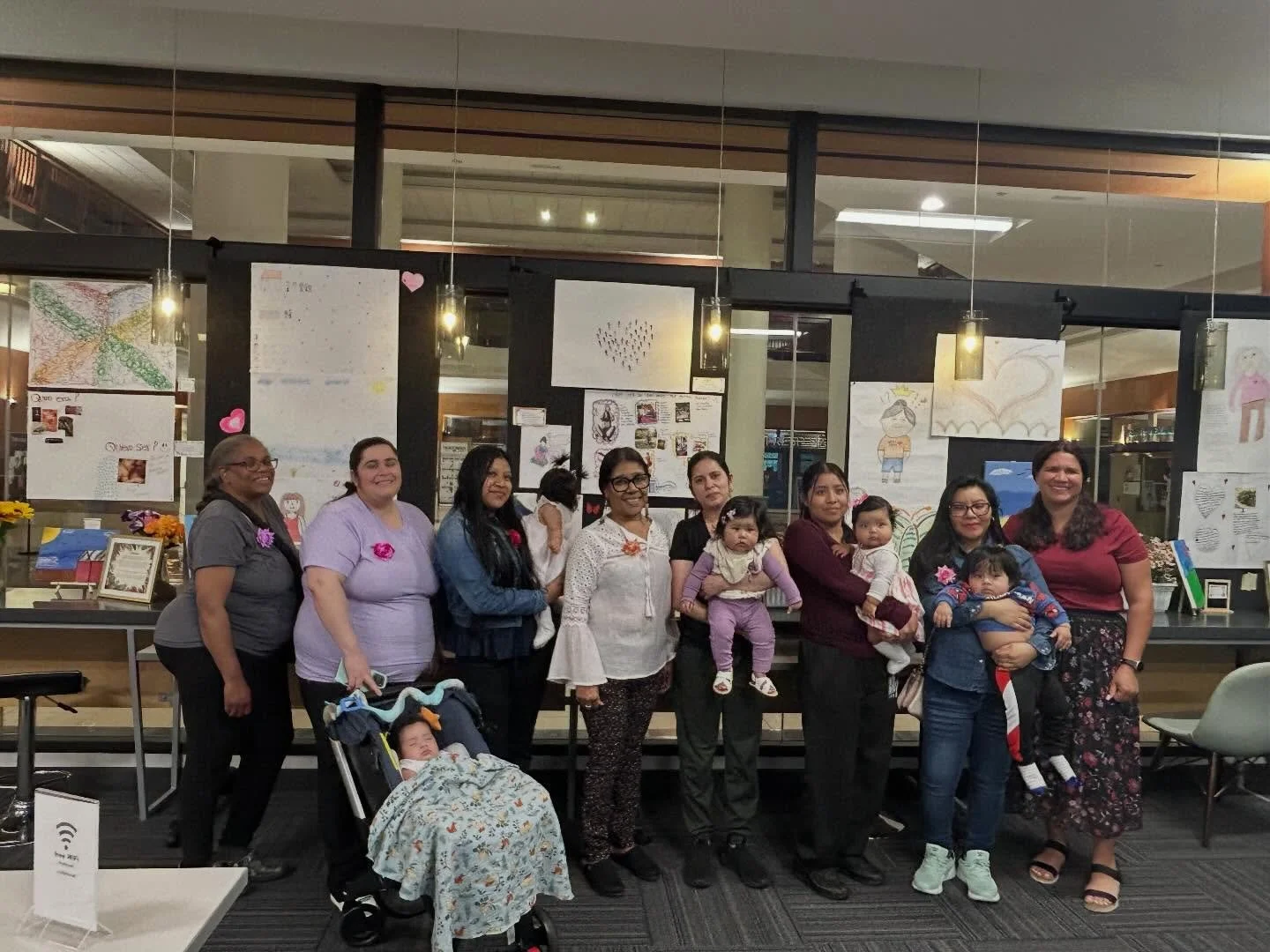 Postpartum meets creative expression👩🏽&zwj;🍼🎨

This was a great event hosted by the Madrina Project. We are proud of all the women &amp; their postpartum journeys🫂 So many awesome stories of how art has helped them express their experiences as n
