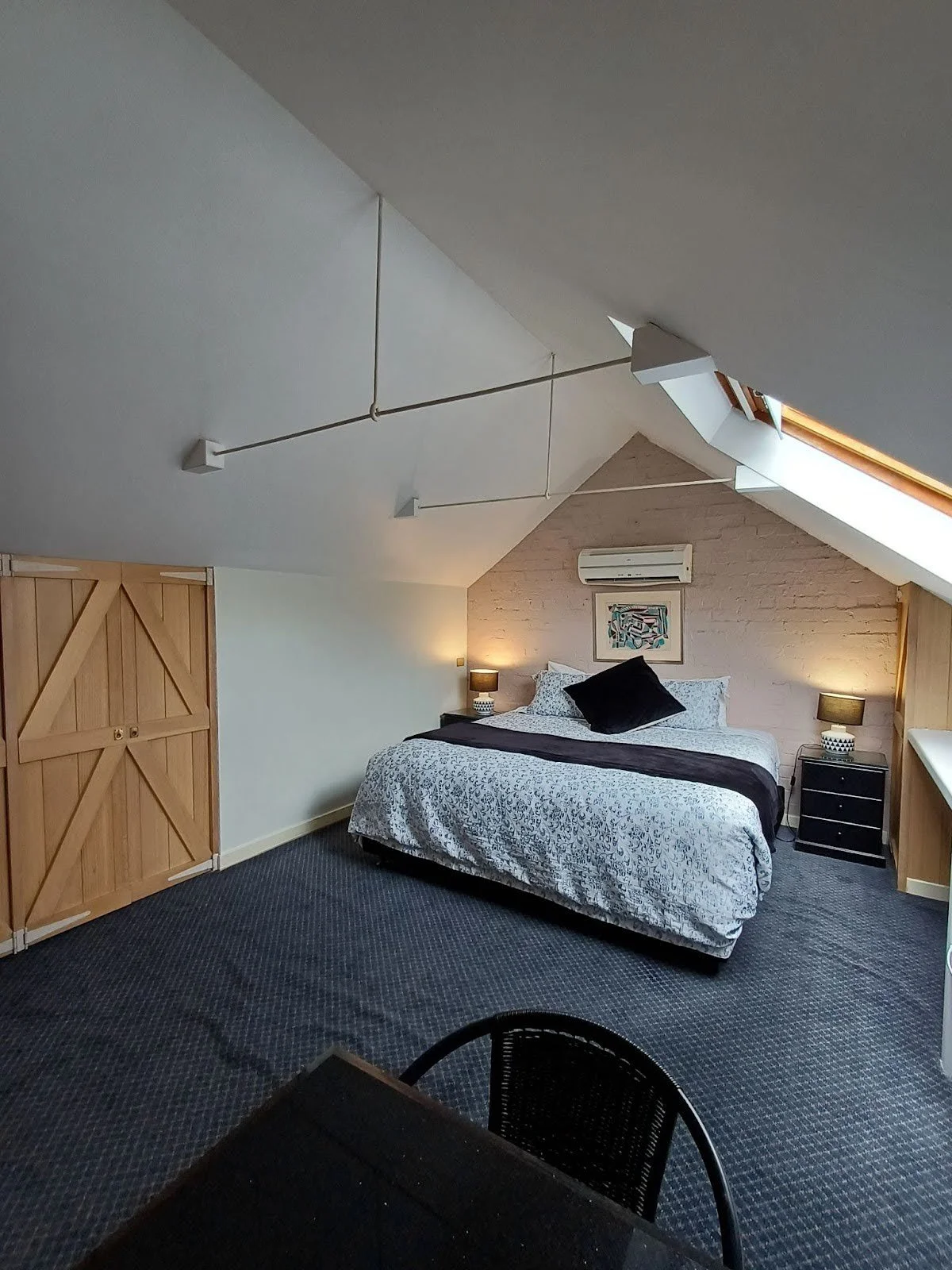 Accommodation in Launceston | ART Hotel on York | King Loft room with king bed