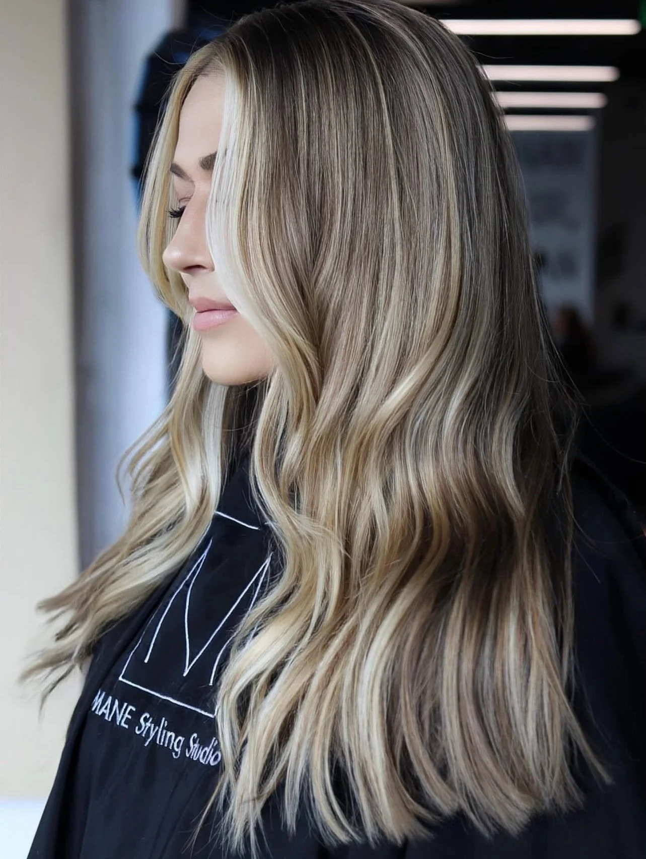 🌼🌸New season, new split ends to cut off!
Spring cleaning isn&rsquo;t just for your house. 🧹

✂️Three simple reasons to get a haircut:
1. Healthy hair 
Getting rid of split ends keeps your hair looking fresh and strong.
2. Easy styling
A good cut m
