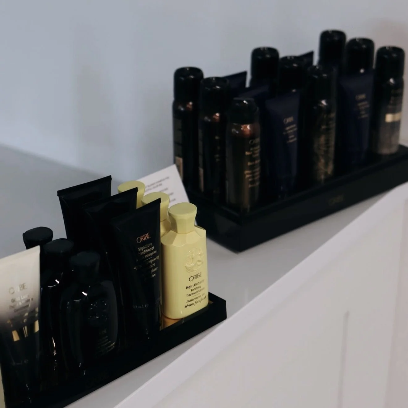 ☀️🌊🌴Beach season is officially here 🌴🌊☀️

Oribe travel essentials are officially restocked, just in time for all the summer trips, beach weekends, and carry-on packing ahead.

The easiest way to keep your hair feeling healthy, hydrated, and expen