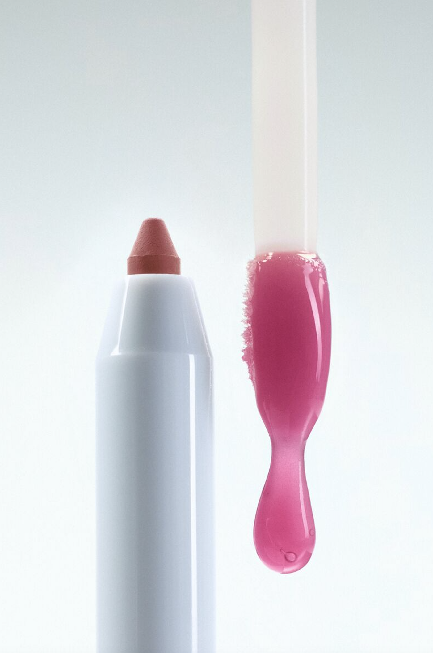 pepper-artists-olivia-crouppen-wet-lip-oil-8.png